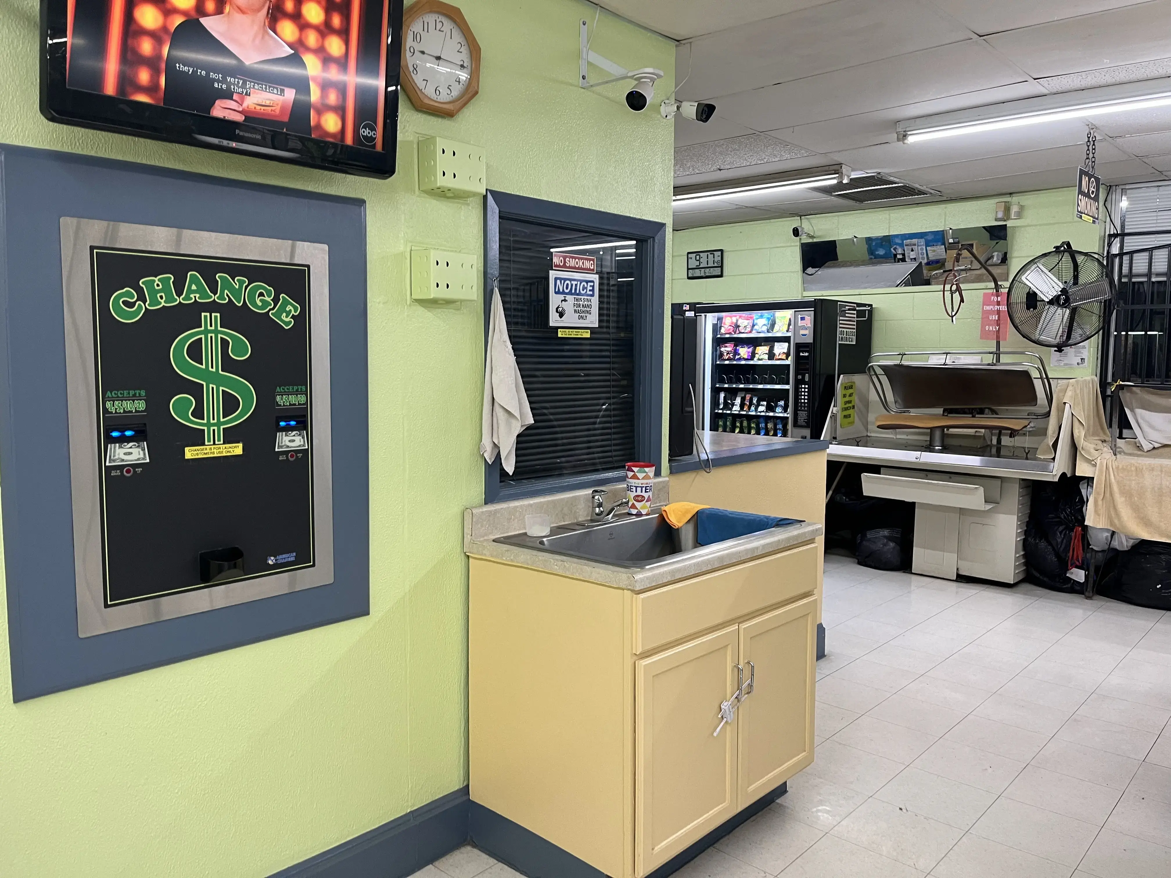 Western Hills Laundry - Image 5