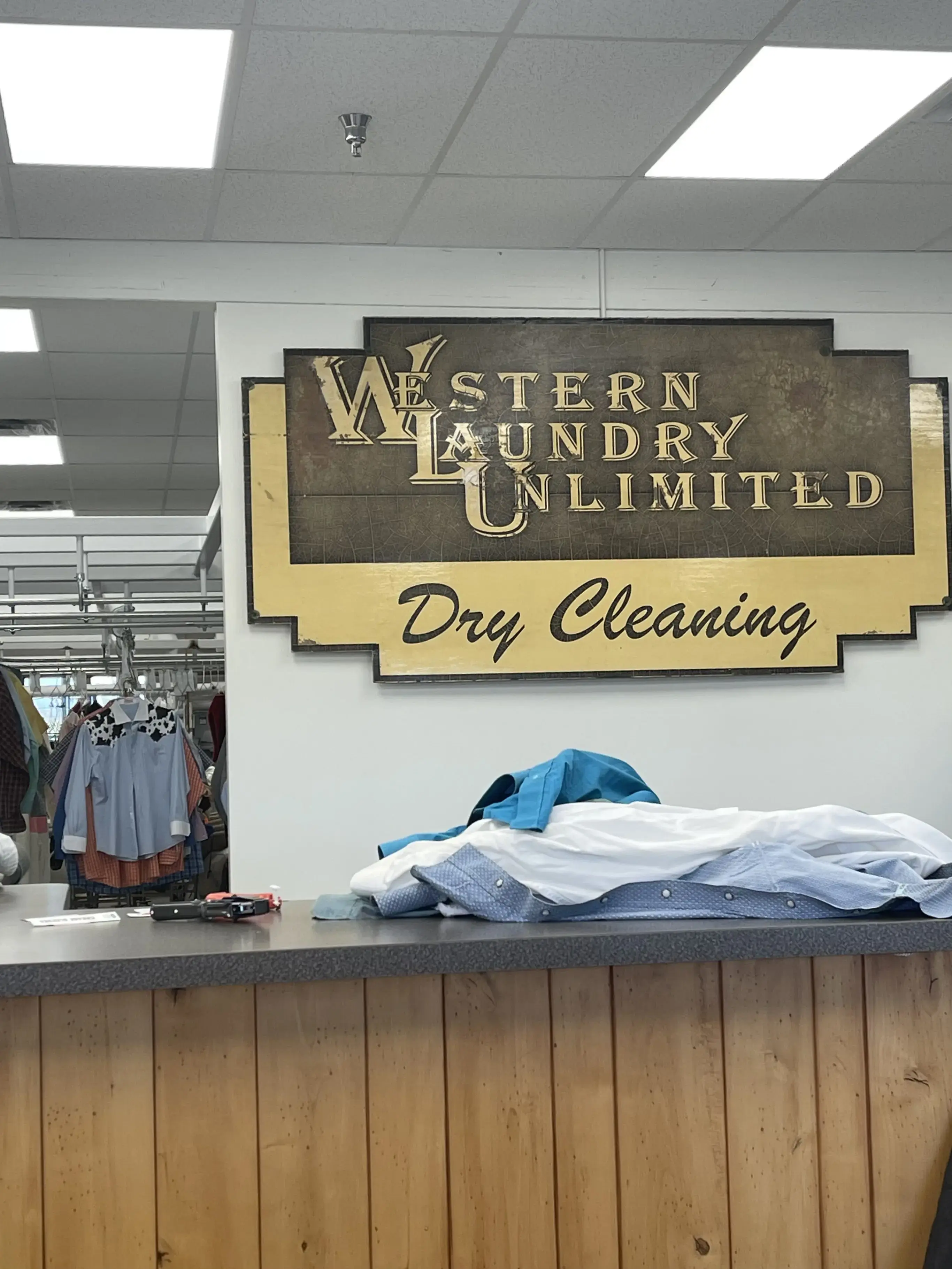 Western Laundry and Dry Cleaning Wickenburg thumbnail 5