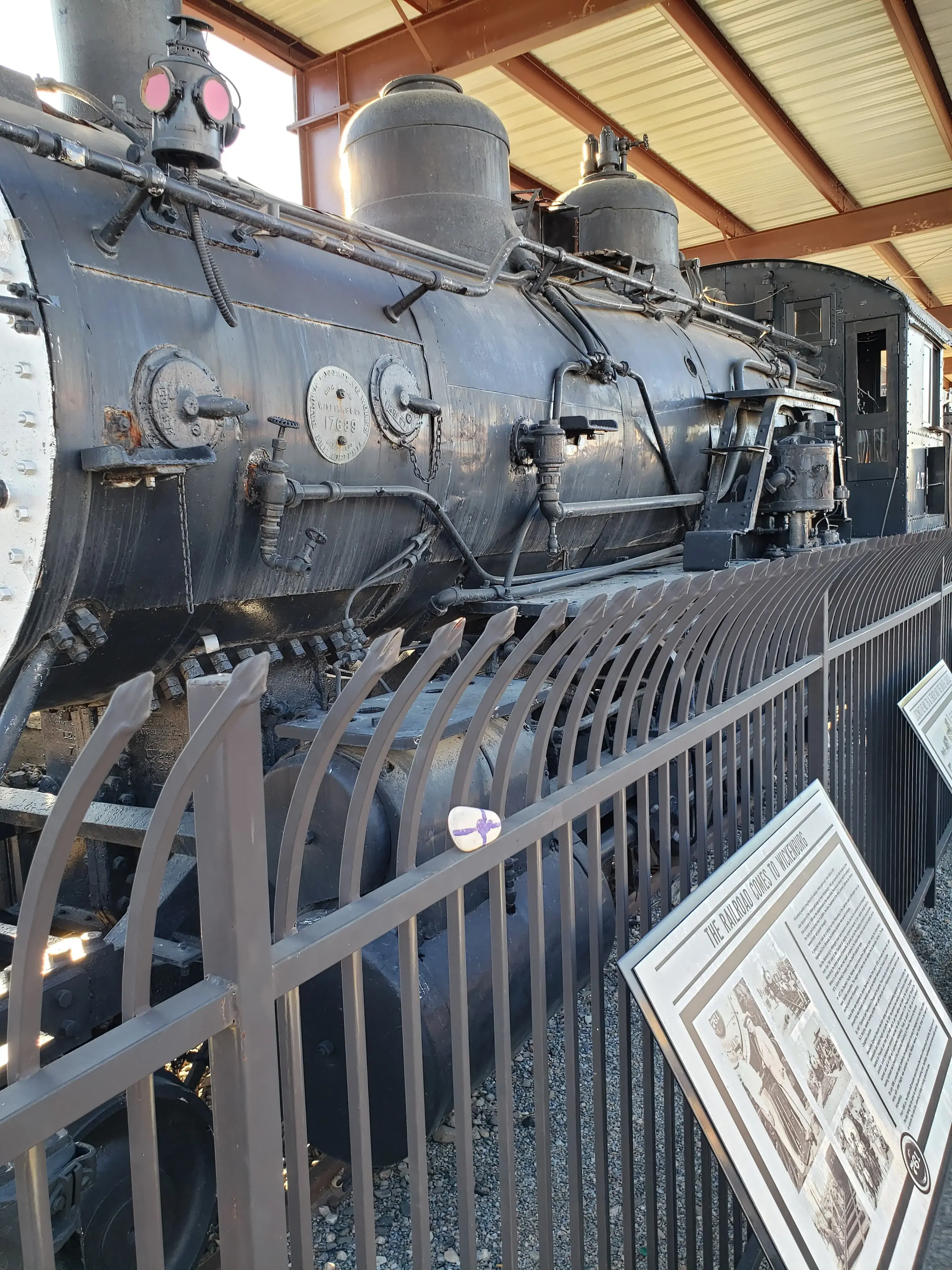 Western Laundry and Dry Cleaning Wickenburg - Image 9