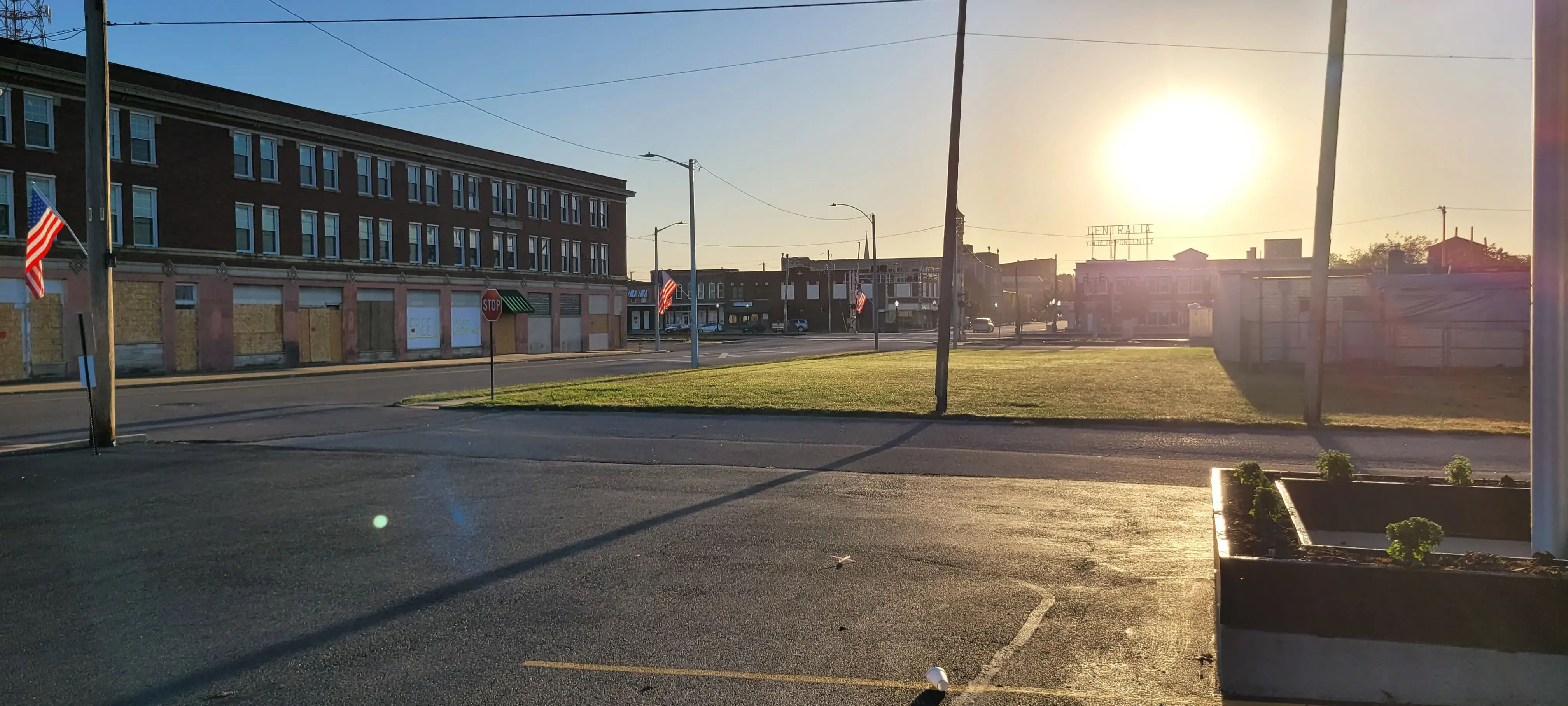 Westside Laundry thumbnail 11