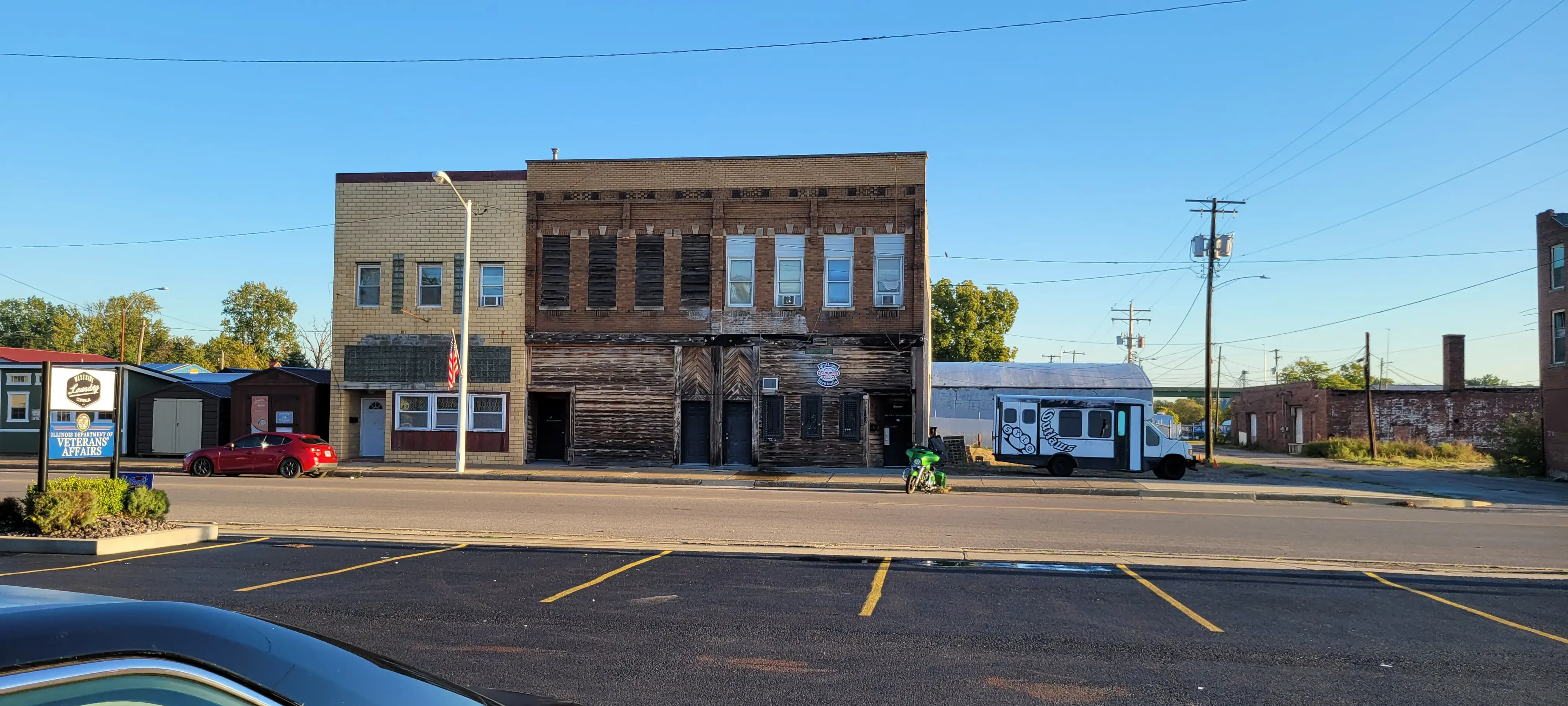 Westside Laundry - Image 9