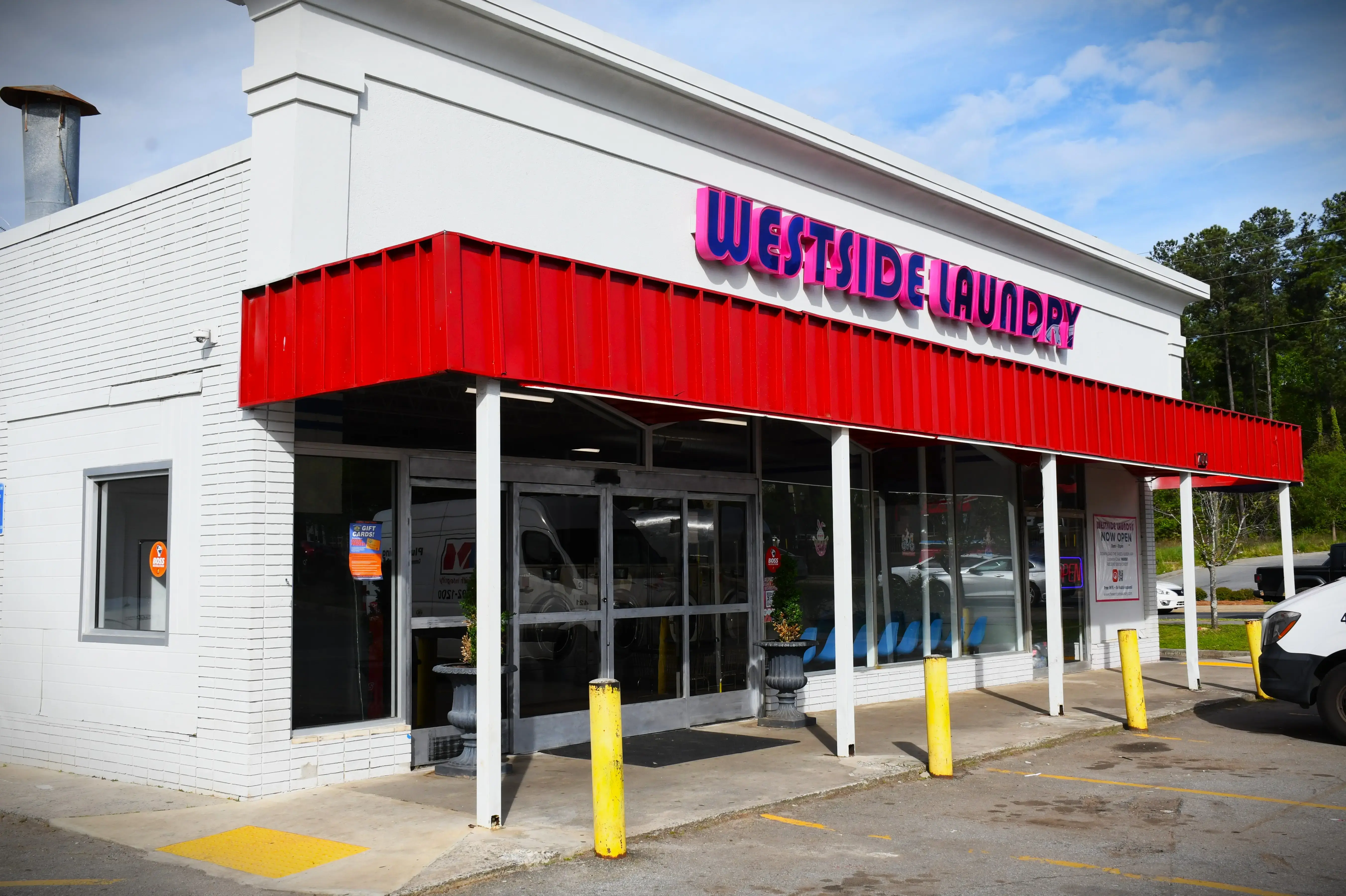 Westside Laundry thumbnail 5