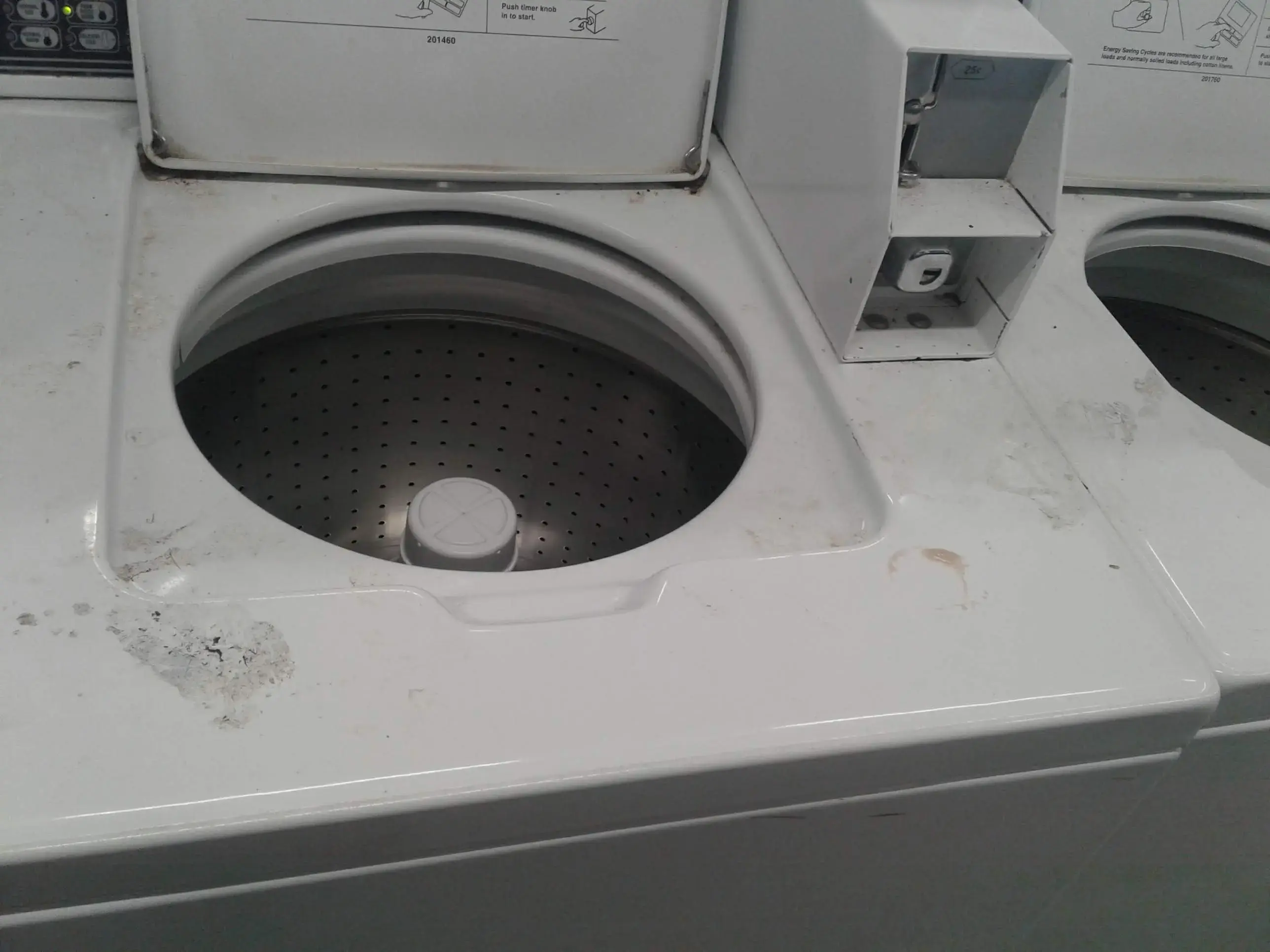 Westside Wash Laundromat thumbnail 10