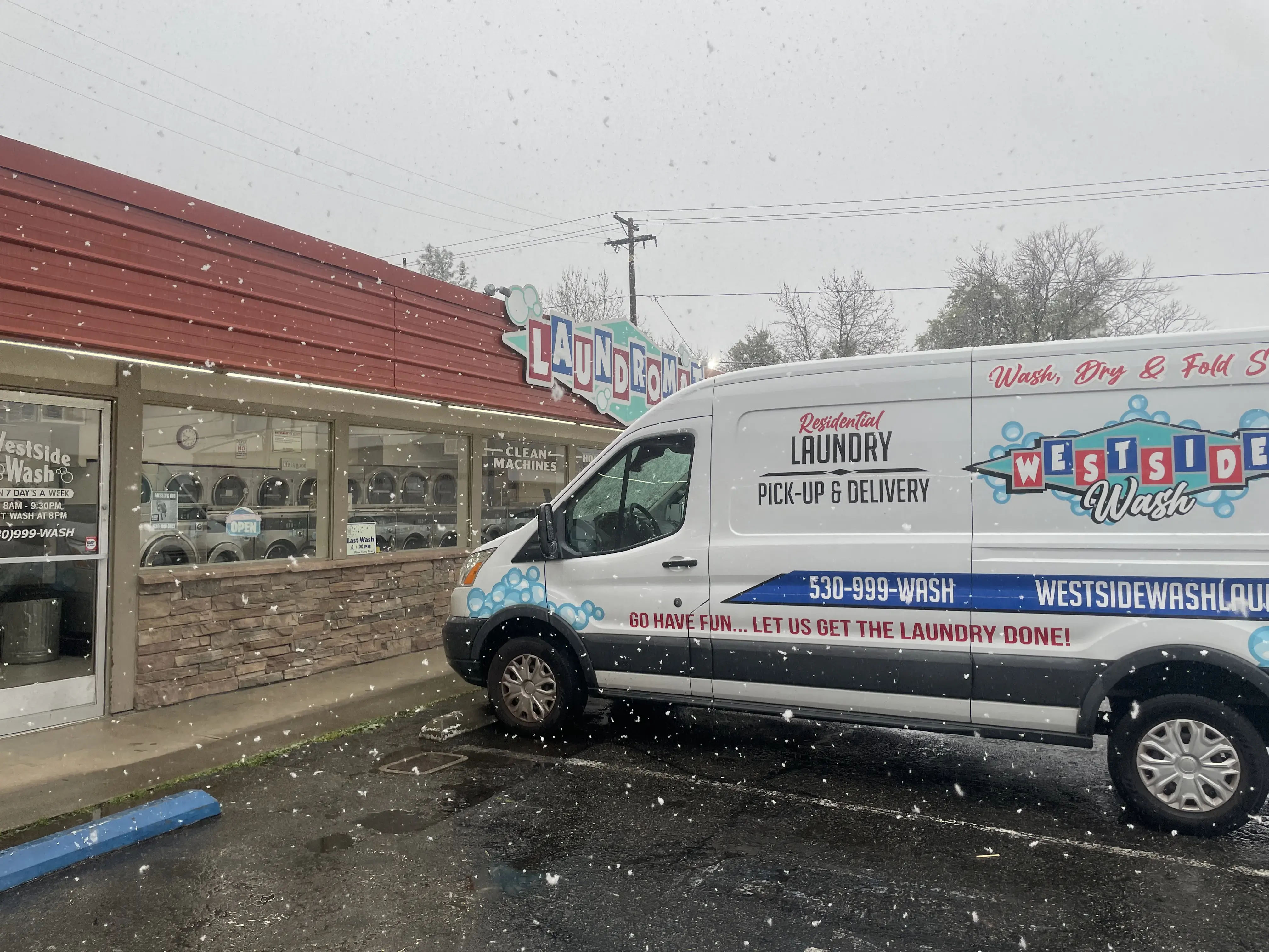 Westside Wash Laundromat thumbnail 4