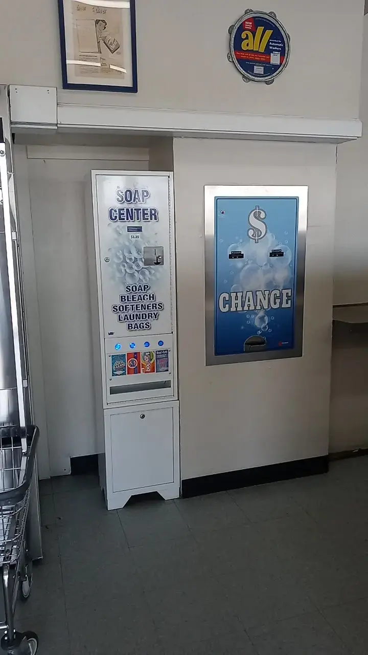 Westside Wash Laundromat - Image 11