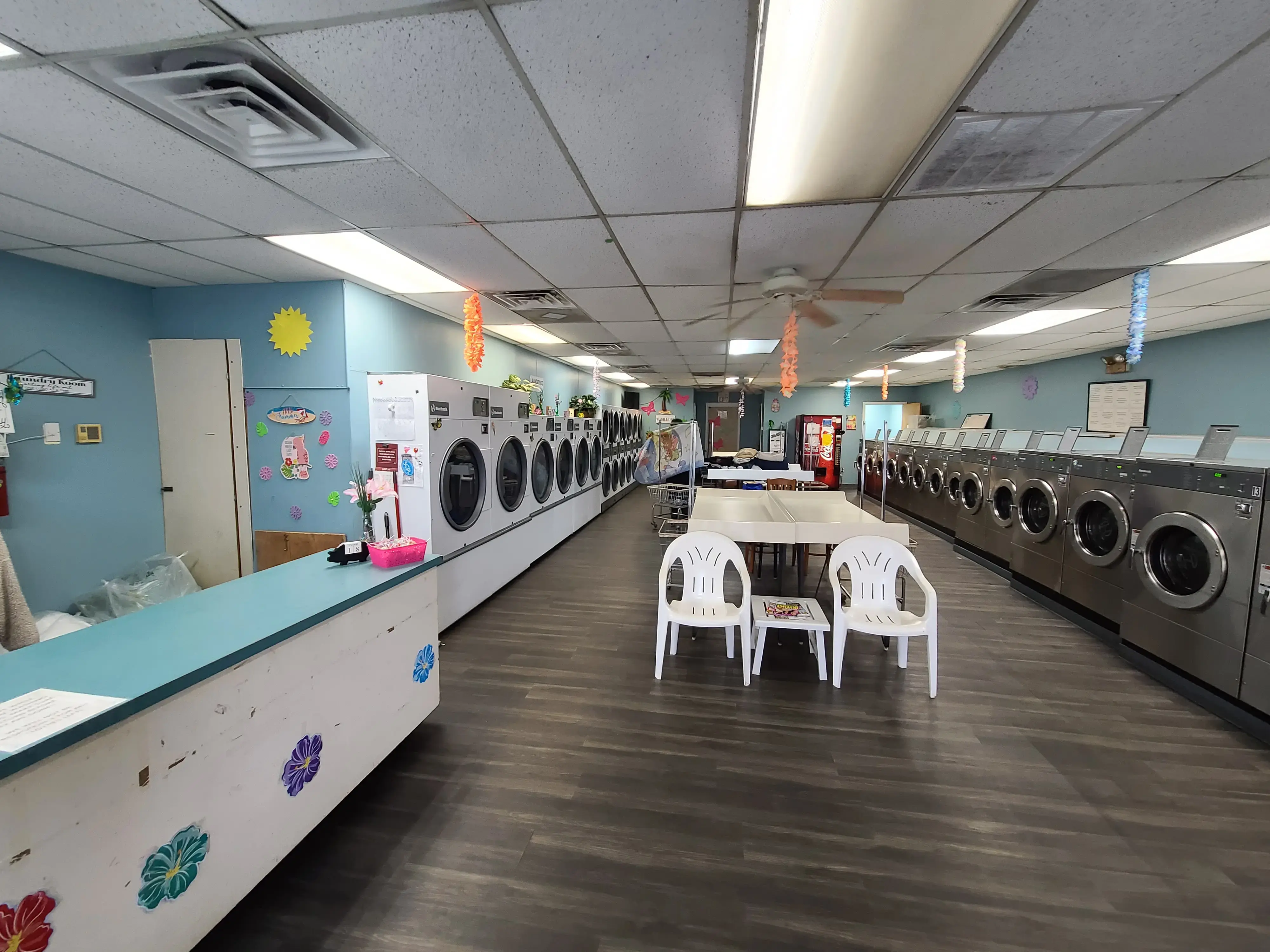 Westview Plaza Coin Laundry thumbnail 6