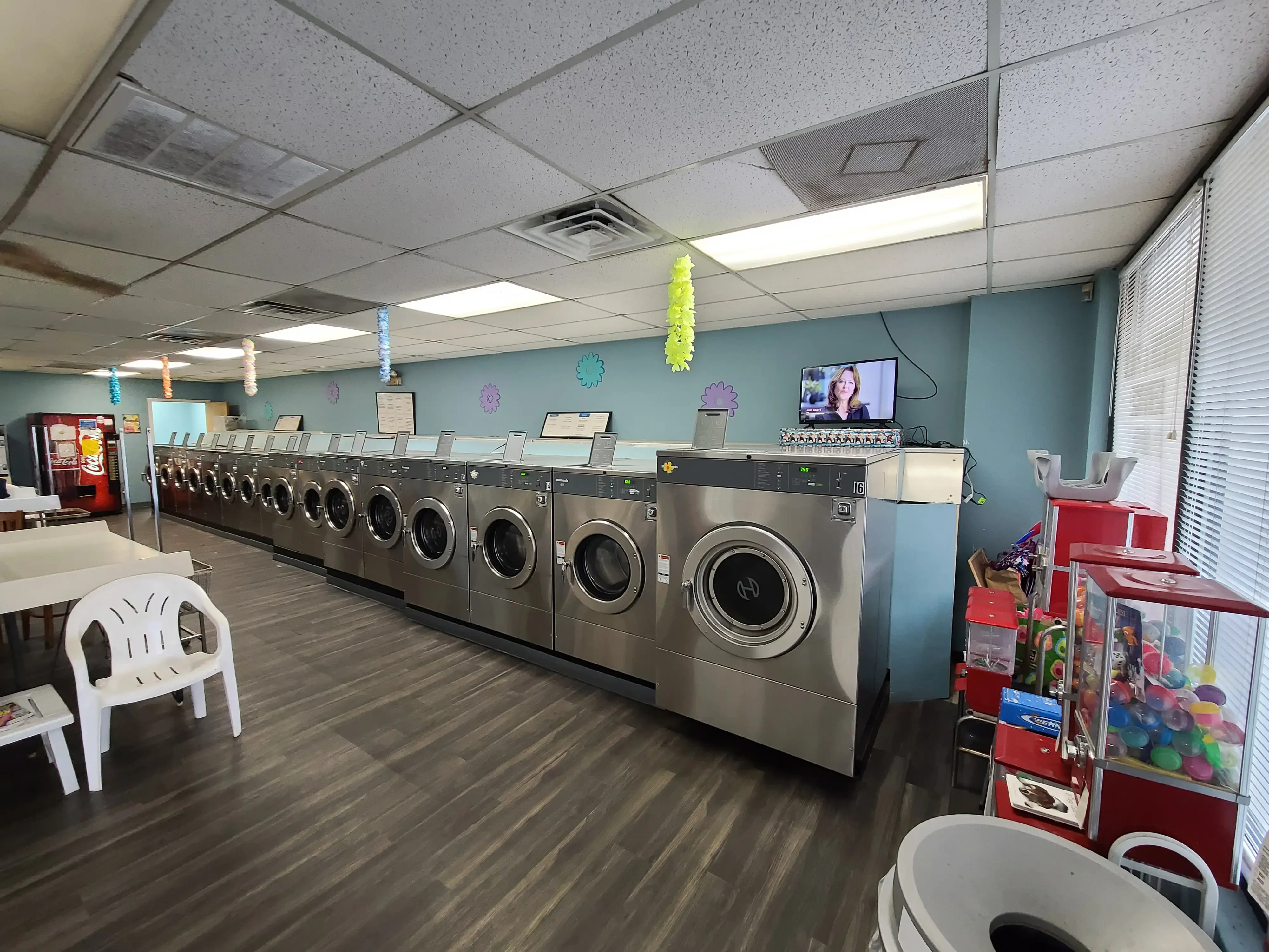 Westview Plaza Coin Laundry location