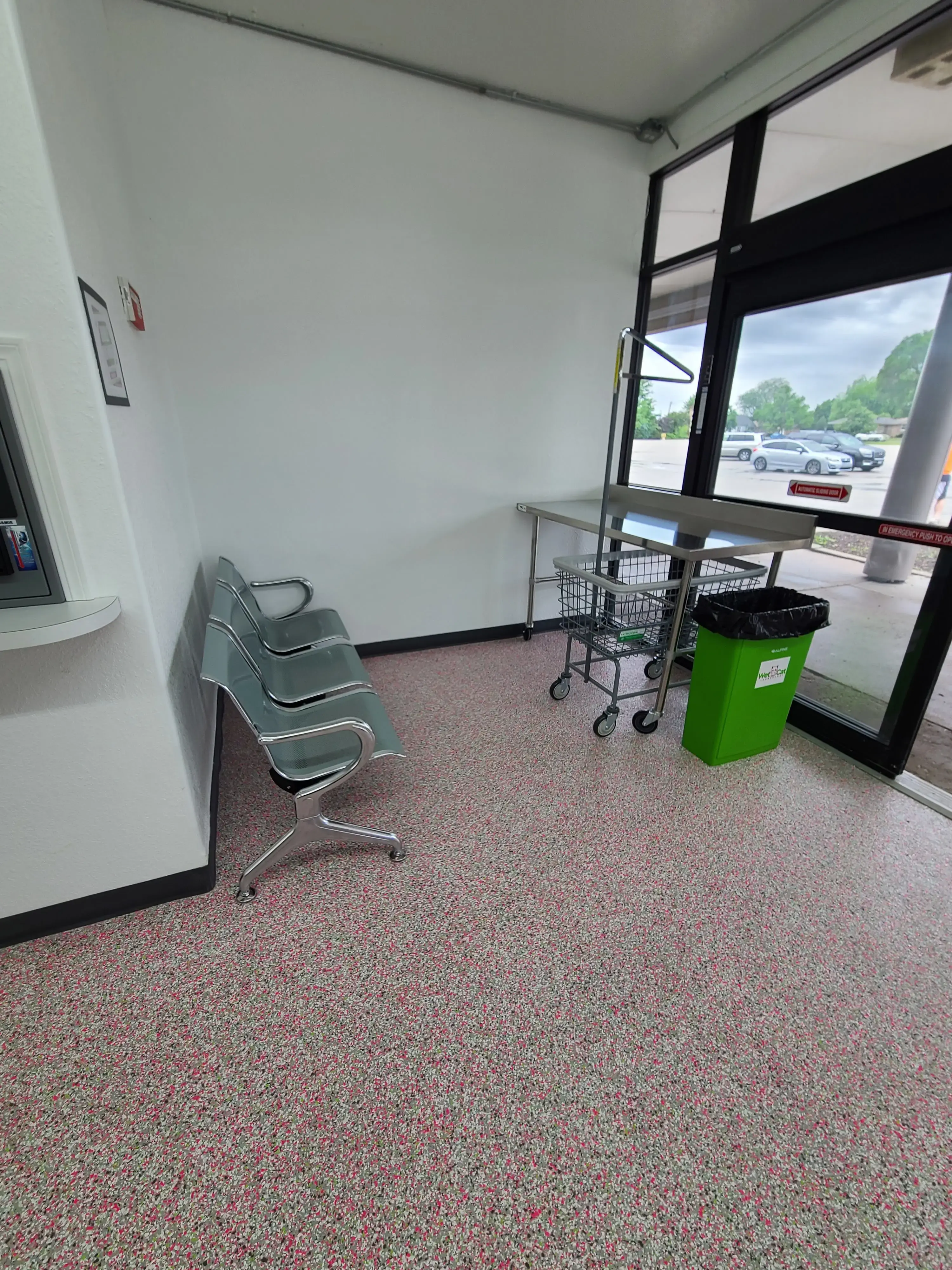 Wet Cat Laundromat - Image 13