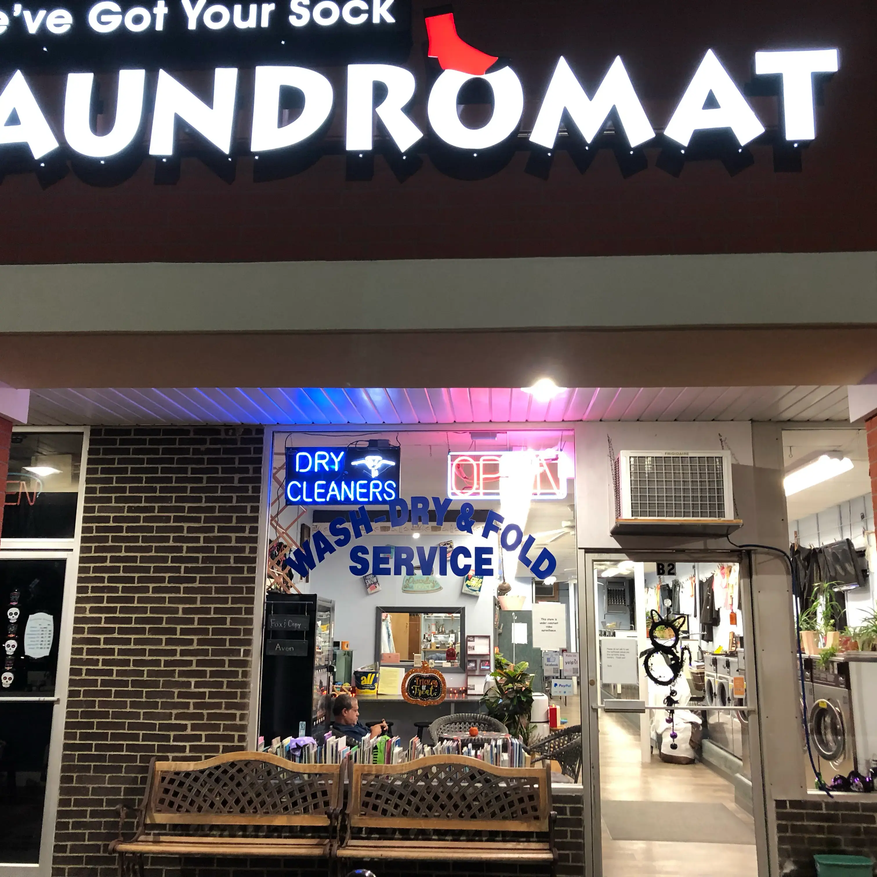 We've Got Your Sock Laundromat thumbnail 3