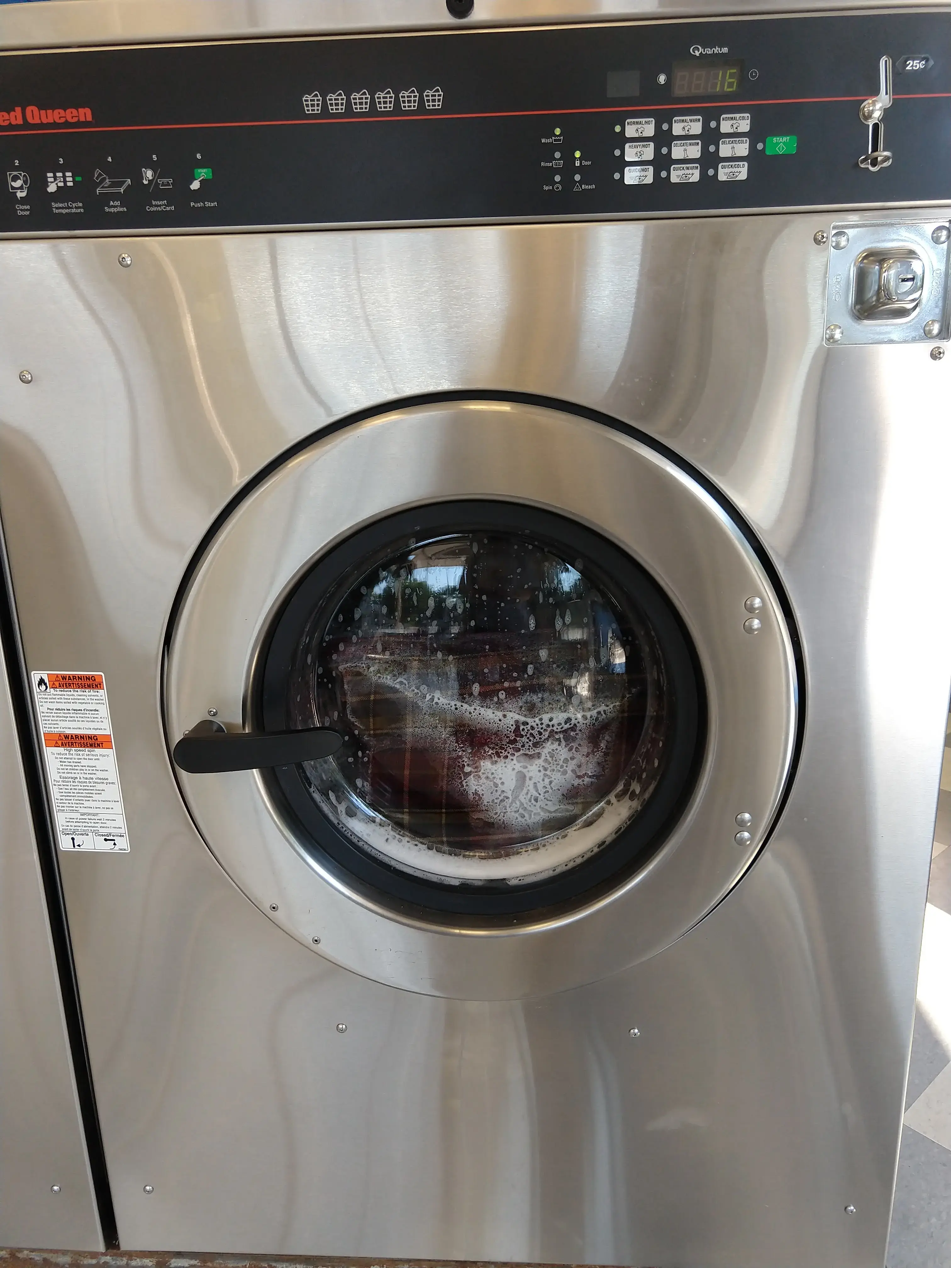 Whale of a Wash Laundromat - Image 8