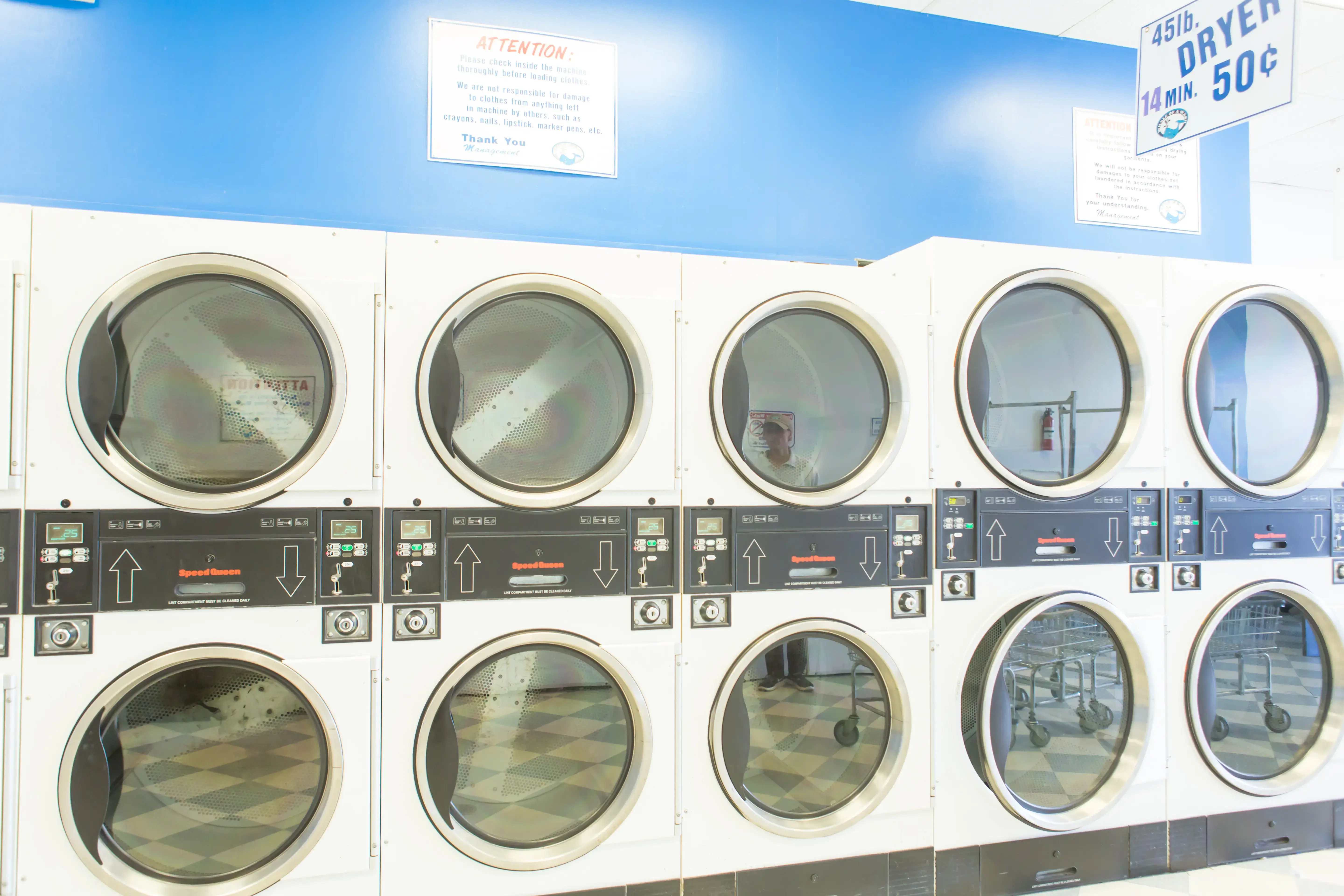 Whale of a Wash Laundromat - Image 13