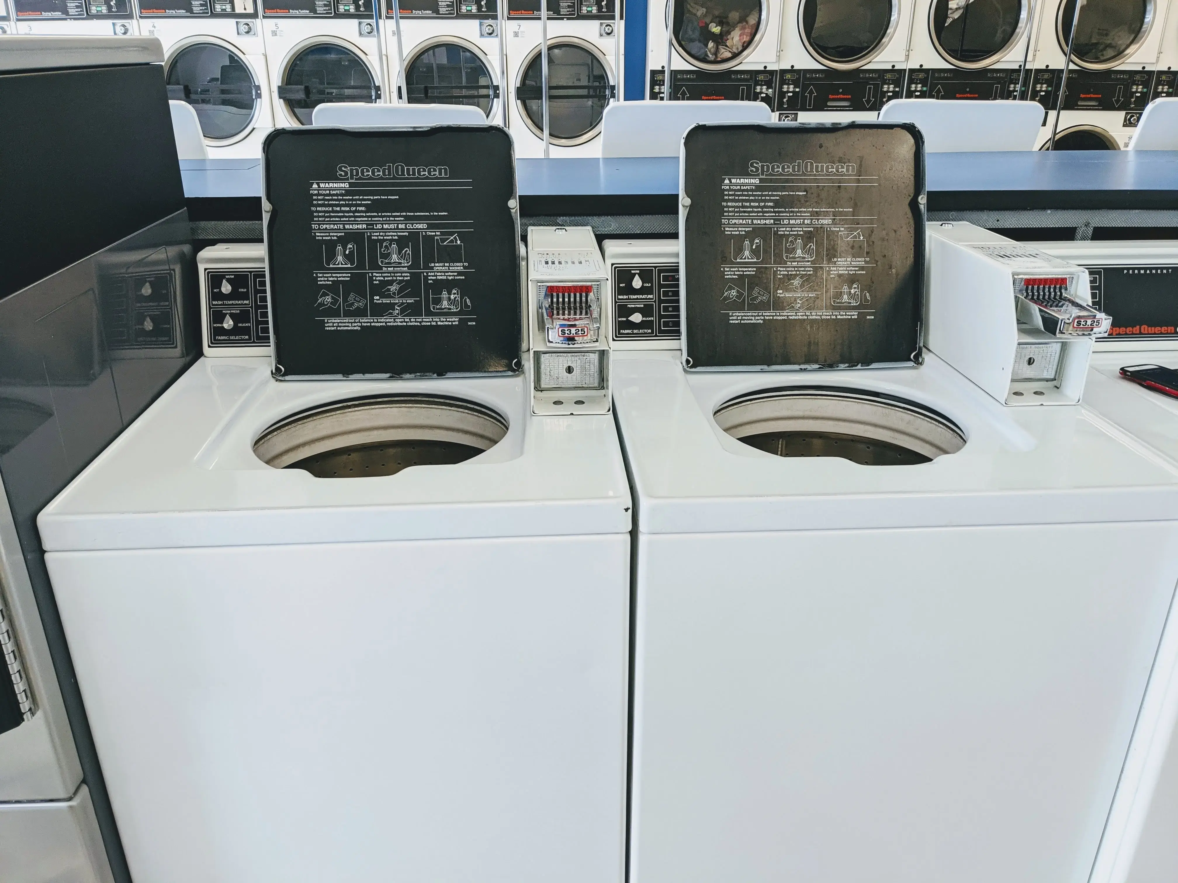 Whale of a Wash Laundromat thumbnail 4