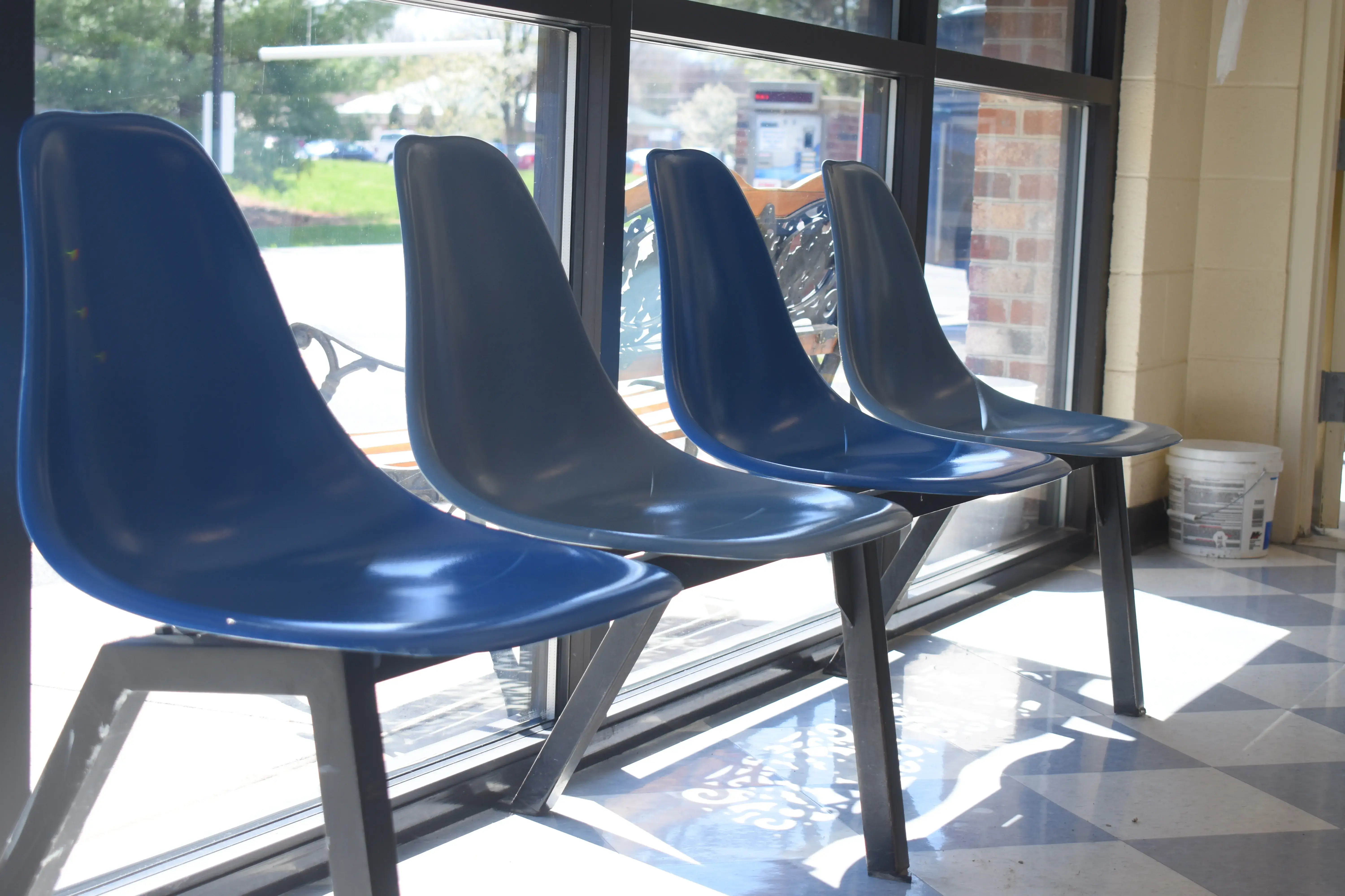 Whale of a Wash Laundromat - Image 5