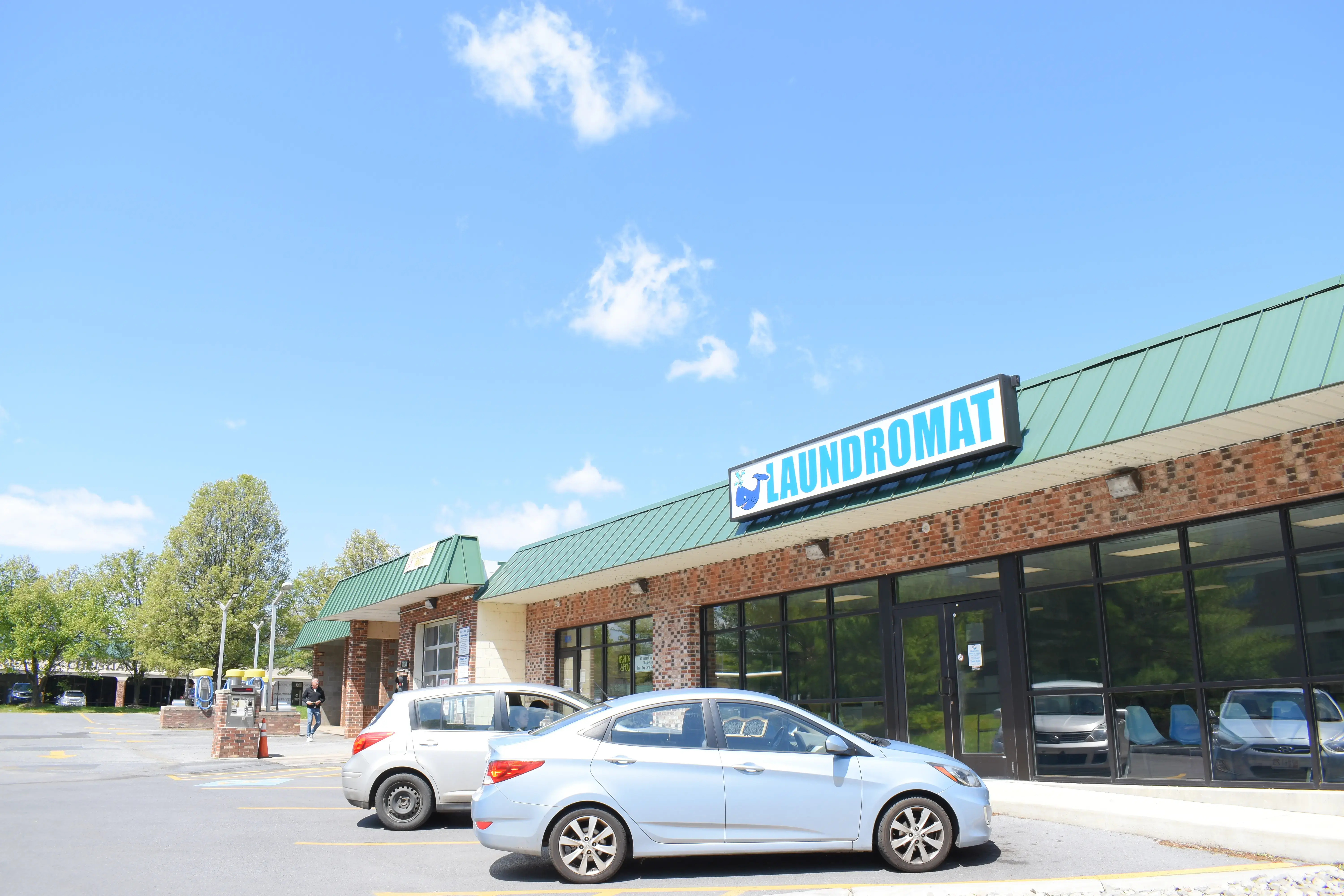Whale of a Wash Laundromat - Image 3