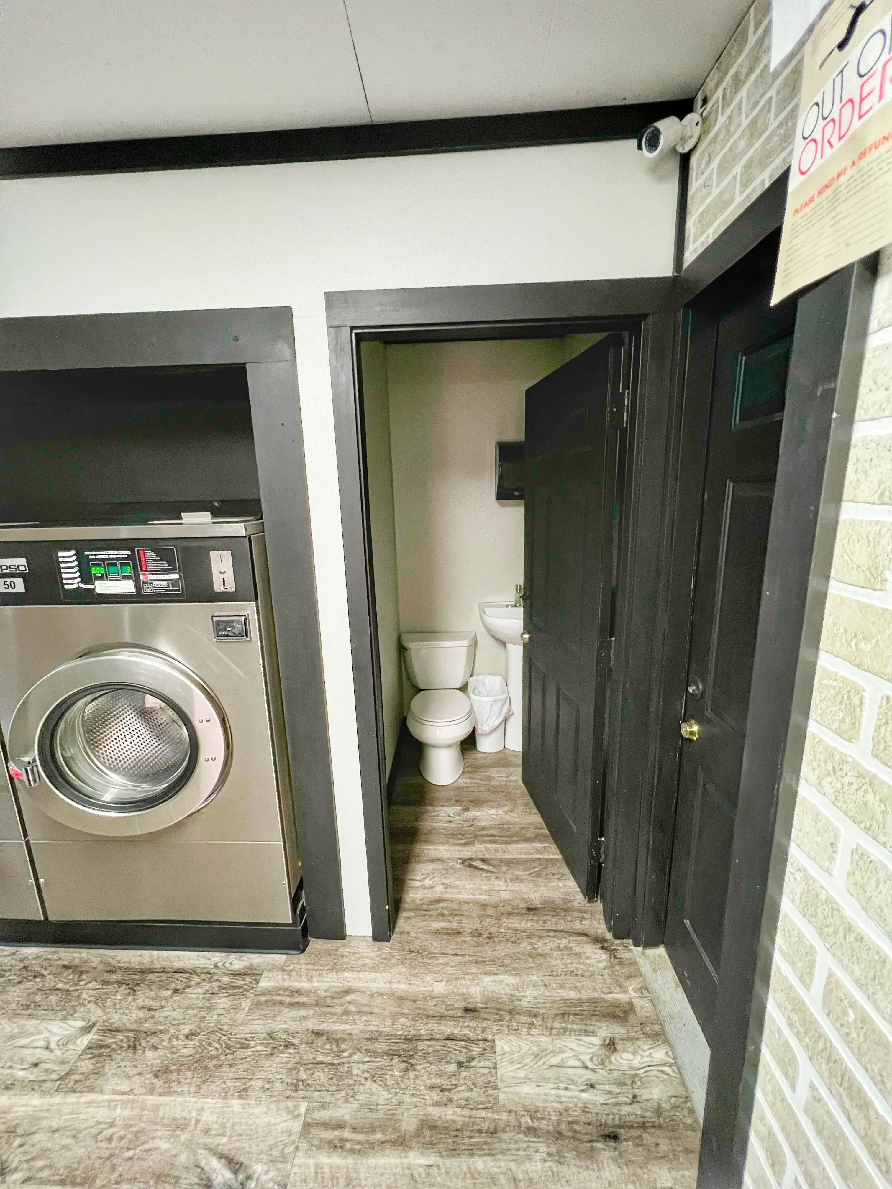 Whale's Wash thumbnail 4