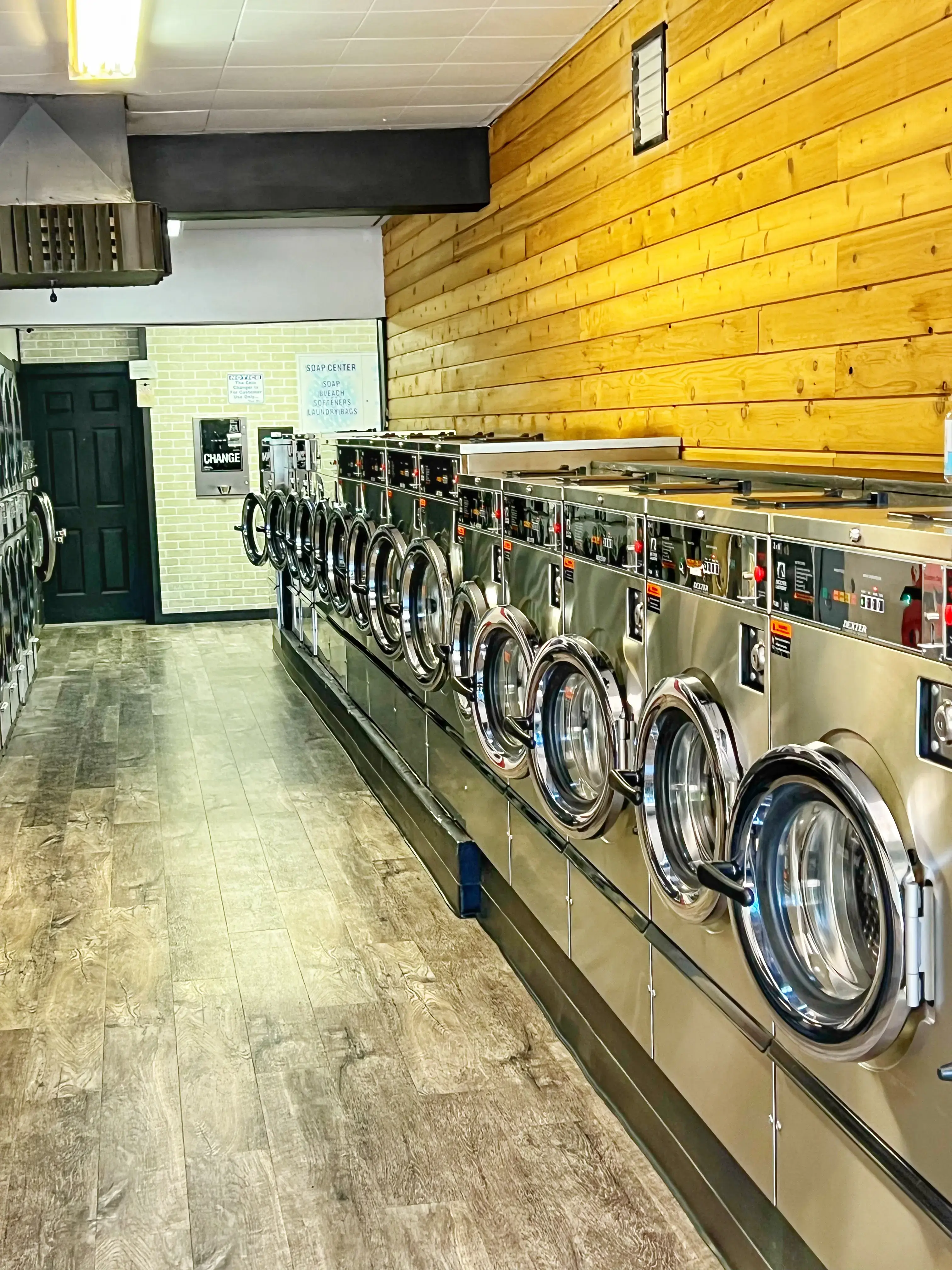 Whale's Wash - Image 12