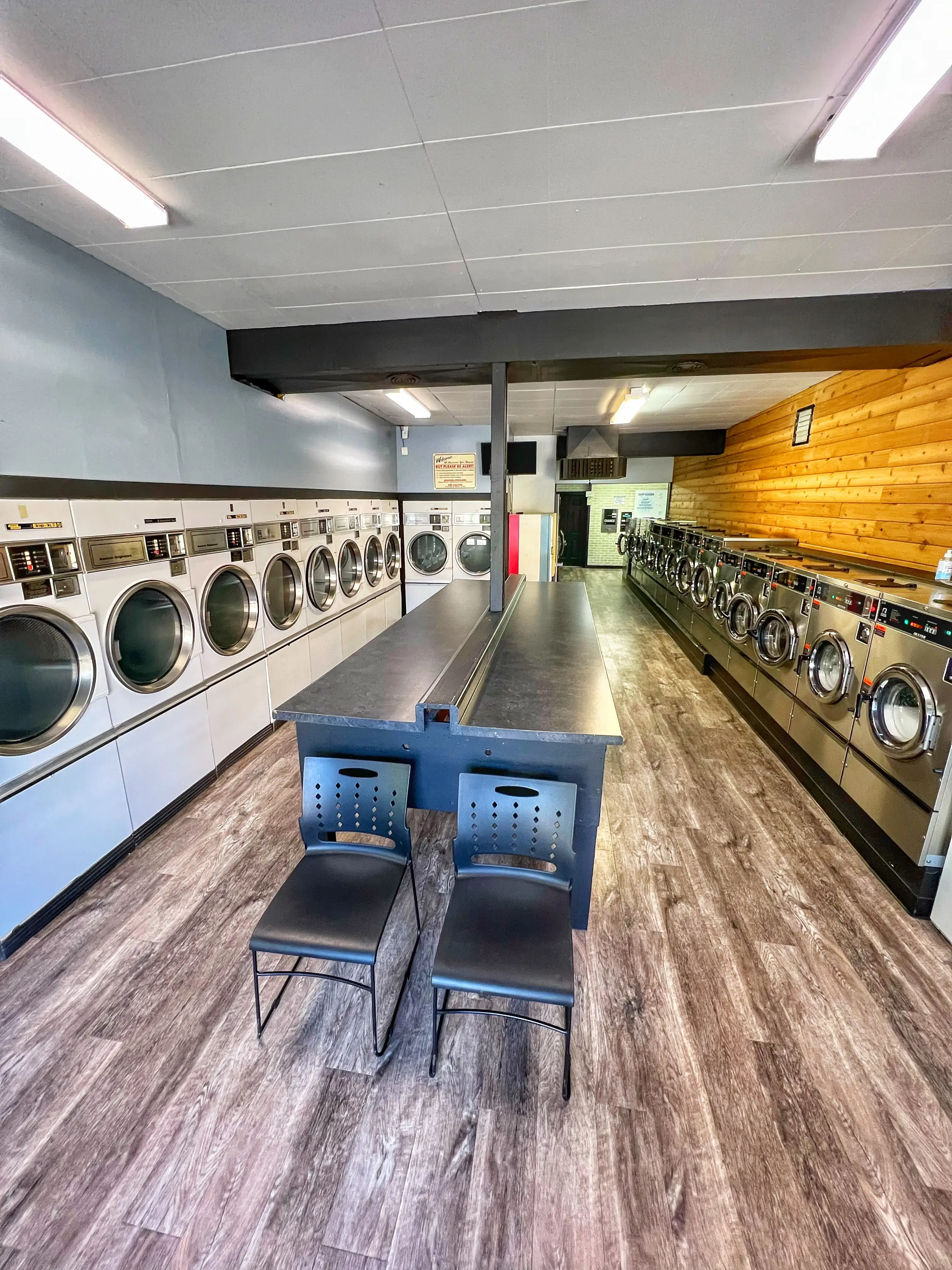 Whale's Wash location