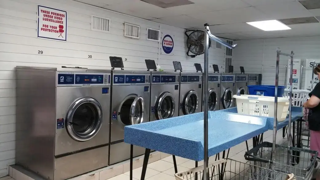 Wheeler Street Coin Laundry - Image 10