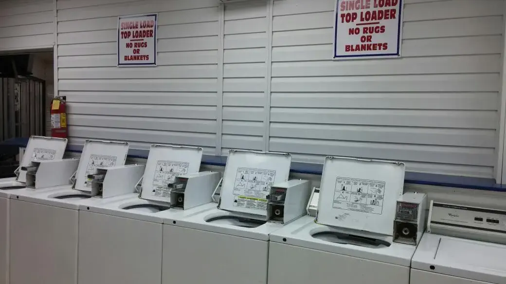 Wheeler Street Coin Laundry - Image 8