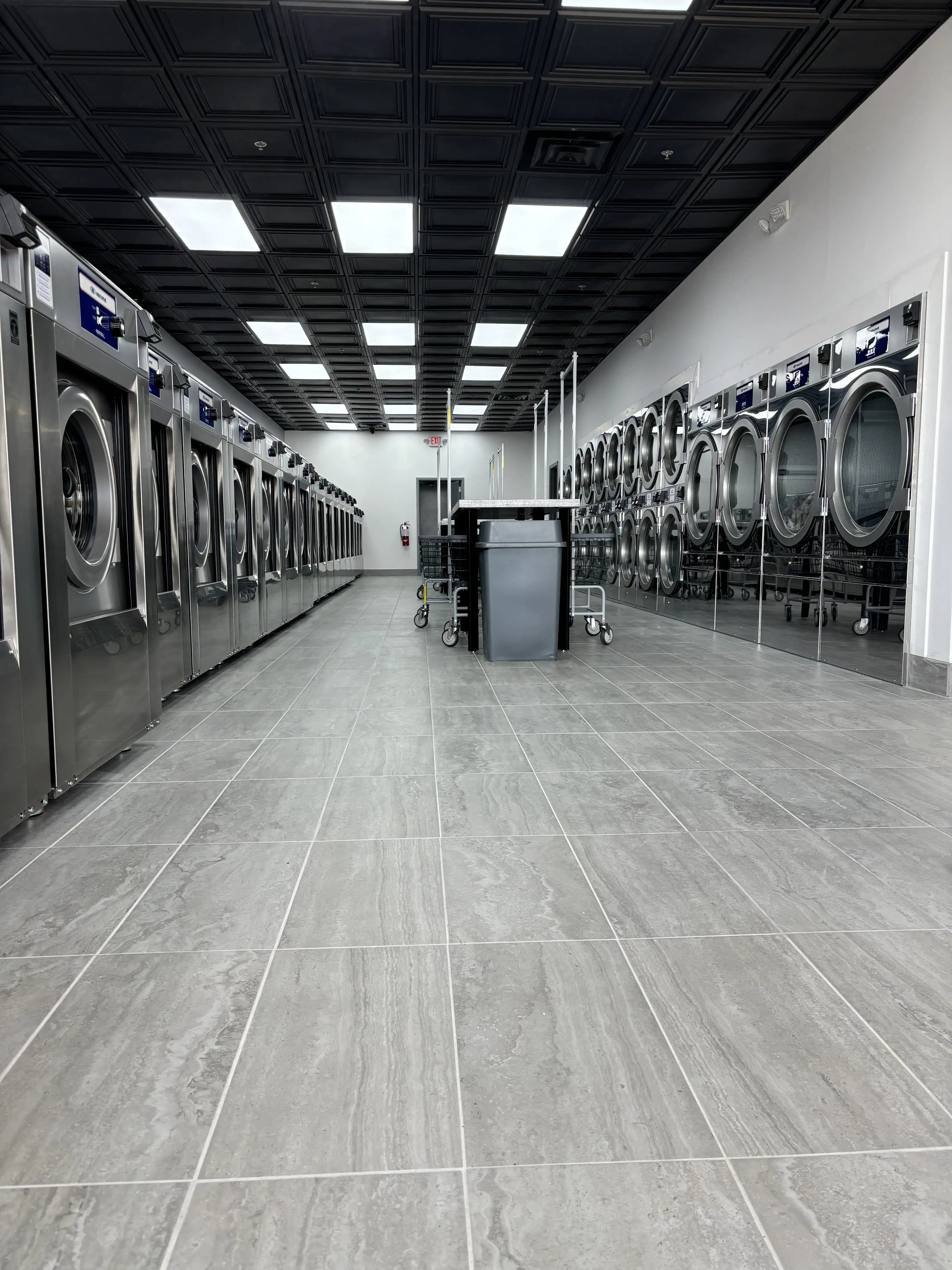 Whirlwind Laundry Center thumbnail 9