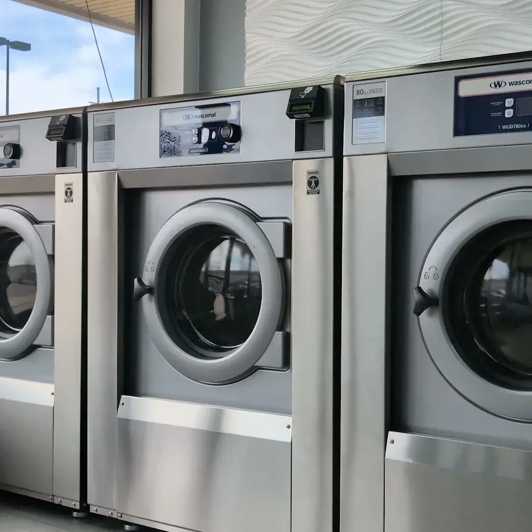 Whirlwind Laundry Center - Image 2