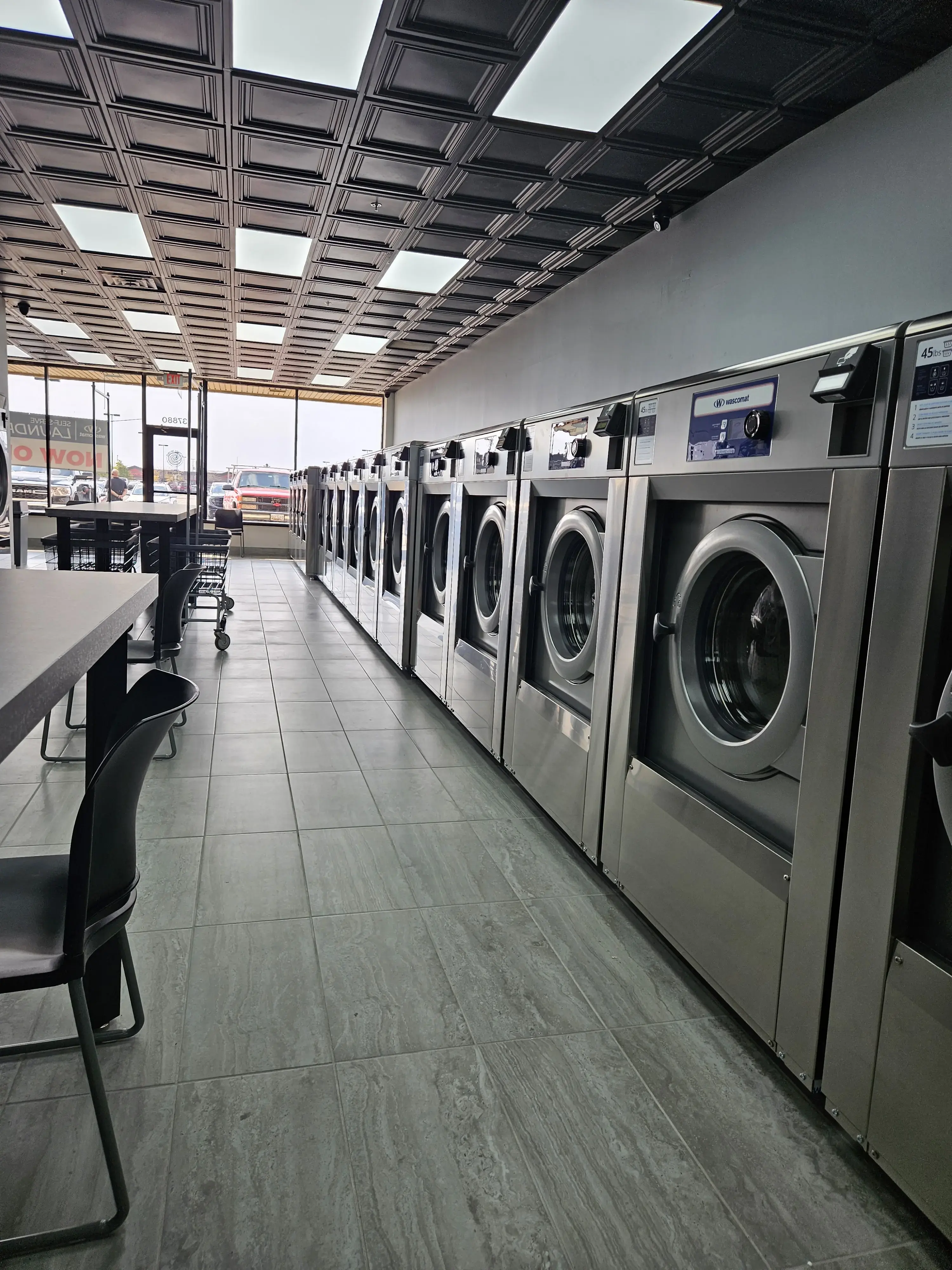 Whirlwind Laundry Center thumbnail 16