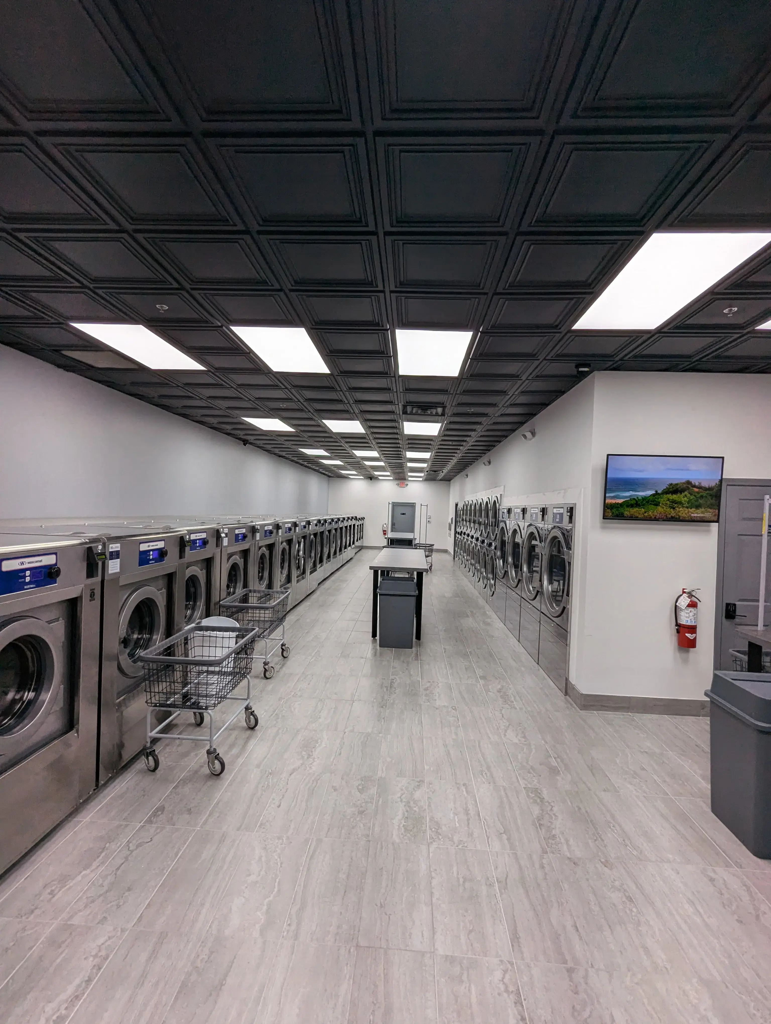 Whirlwind Laundry Center - Image 13