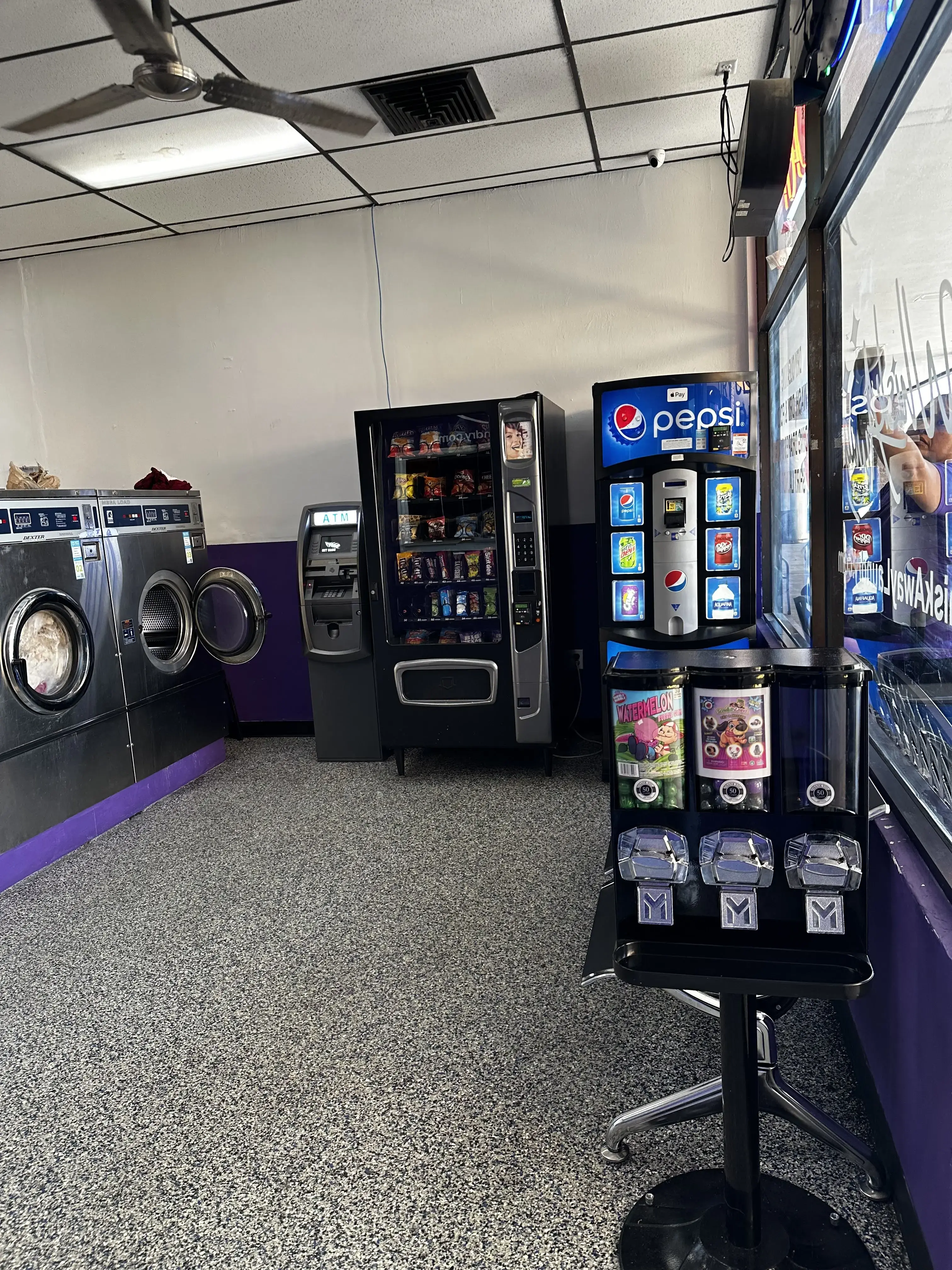 WhiskAway Laundromat thumbnail 2