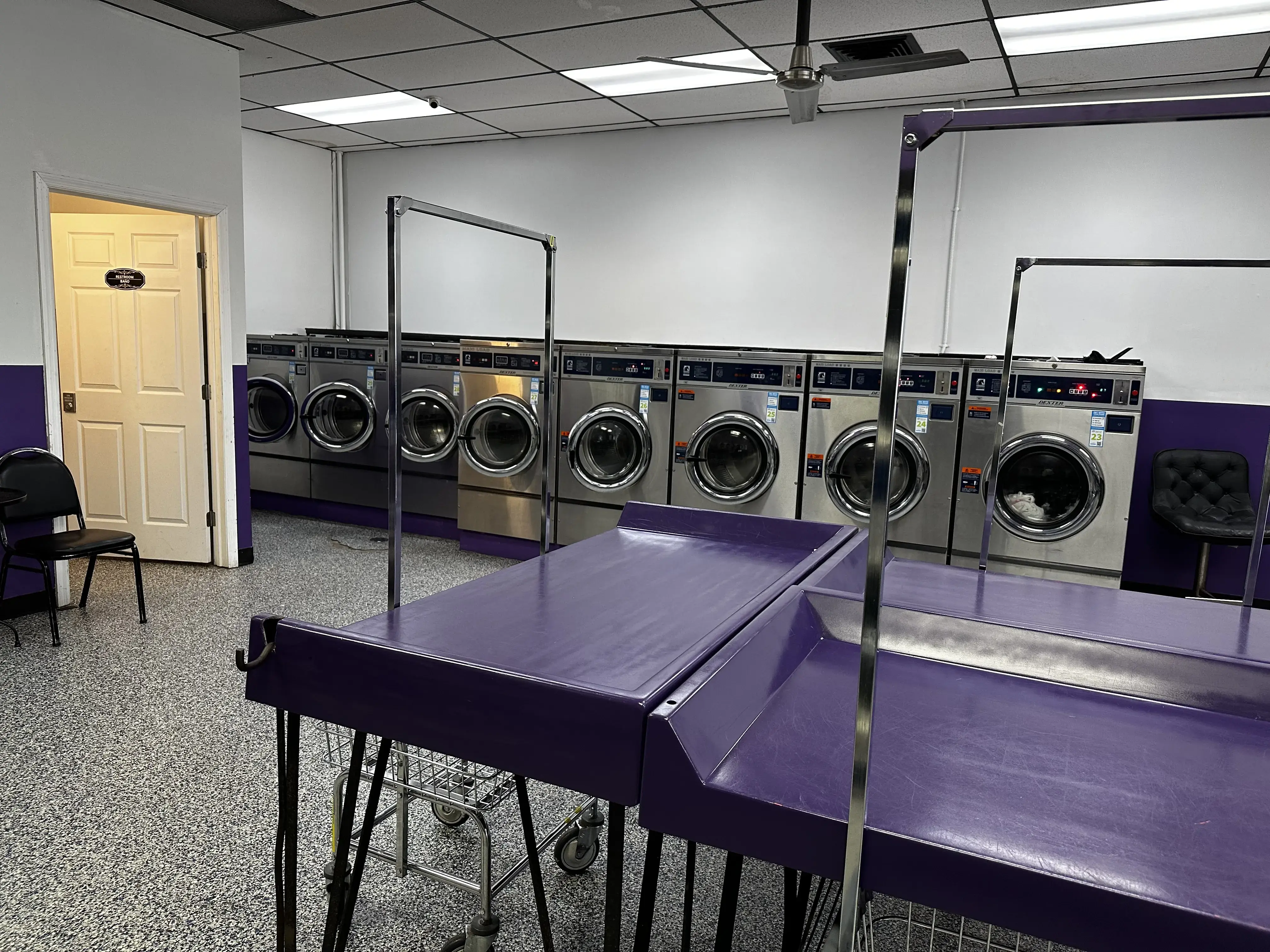 WhiskAway Laundromat - Image 3