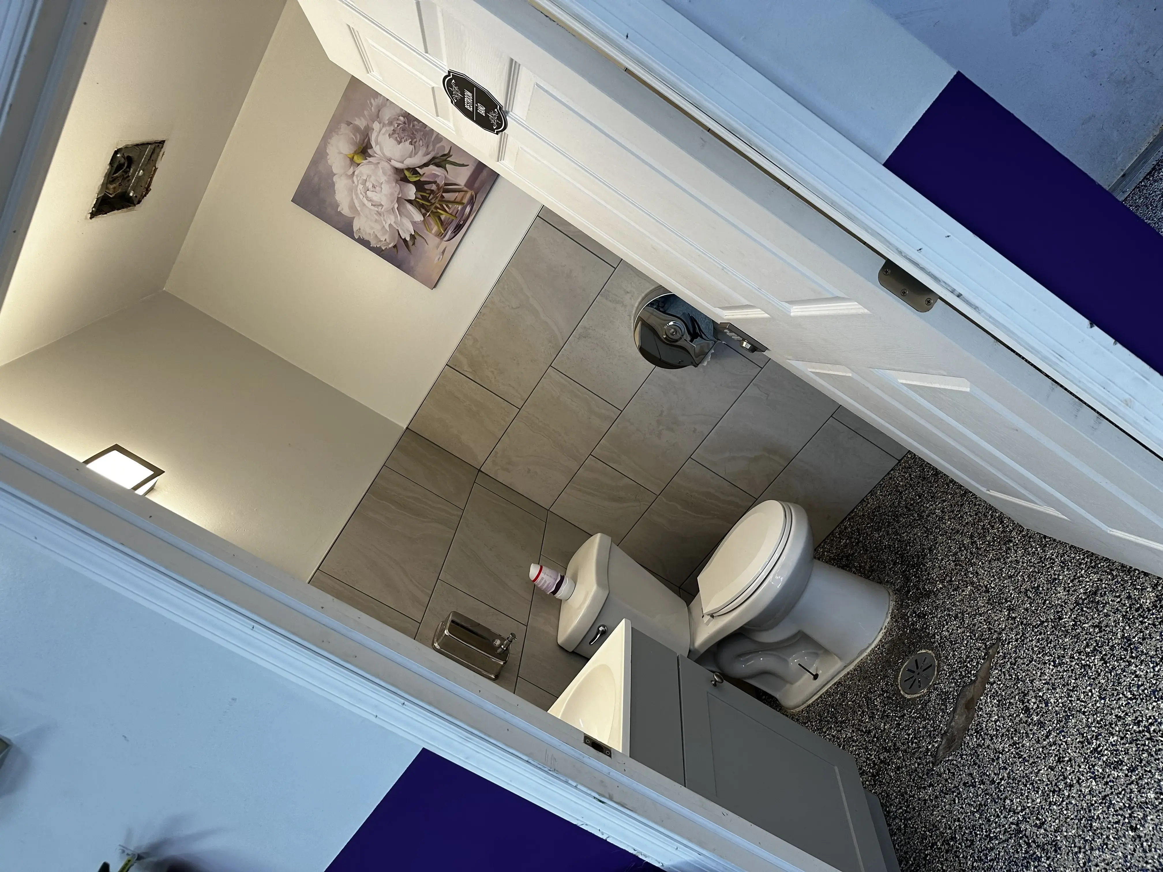 WhiskAway Laundromat thumbnail 18