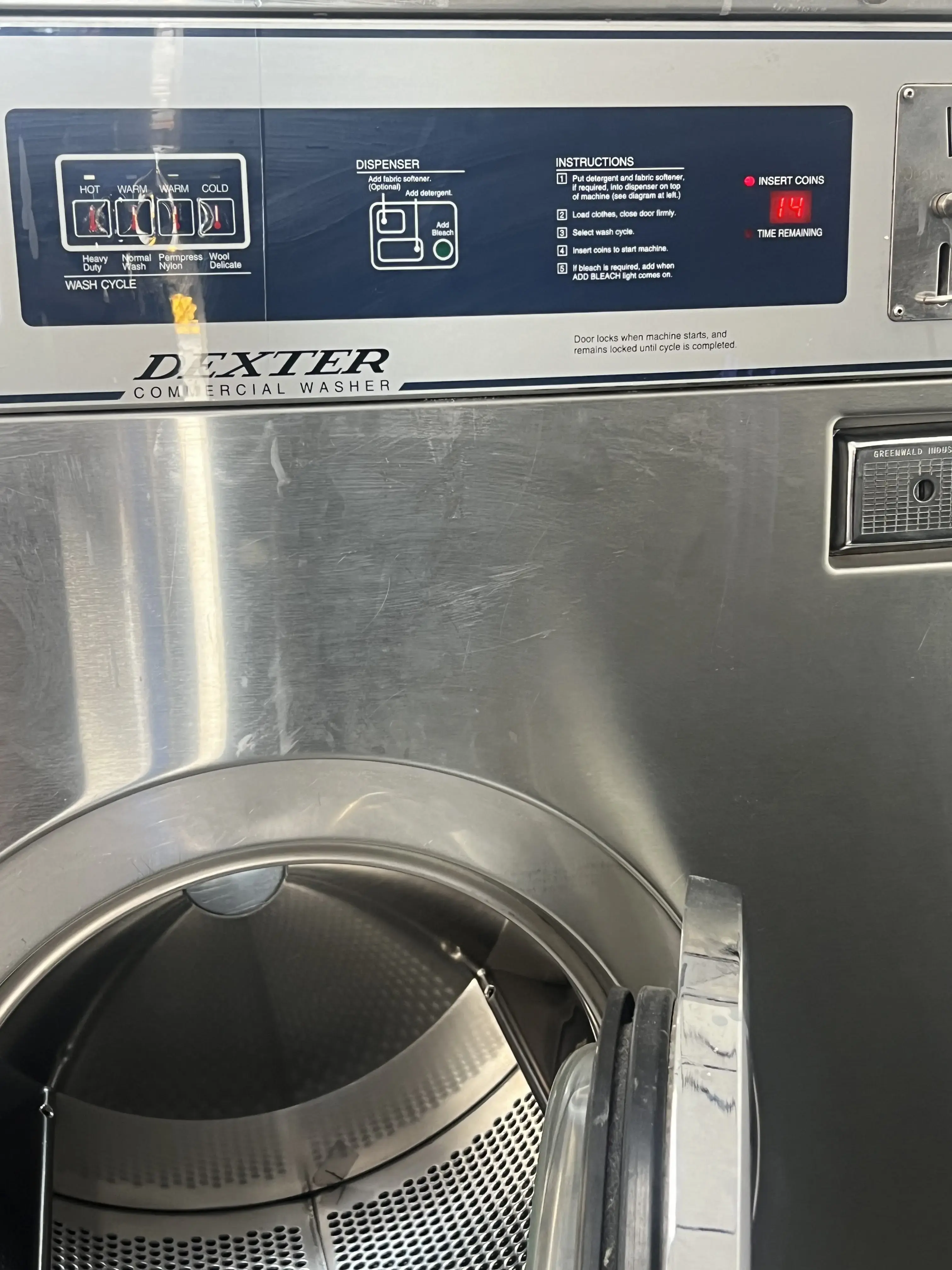 WhiskAway Laundromat thumbnail 14