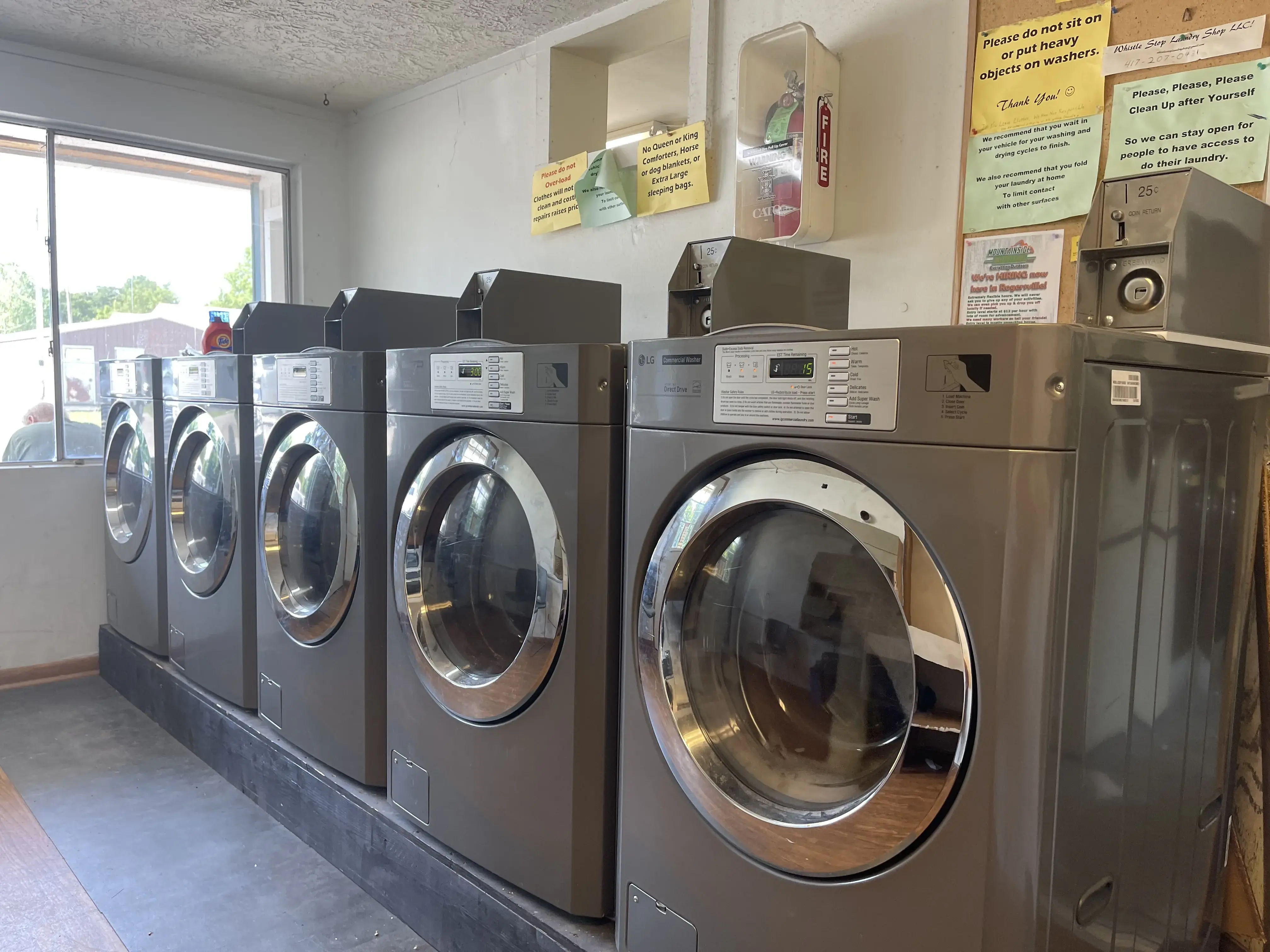 Whistle Stop Laundry Shop thumbnail 2