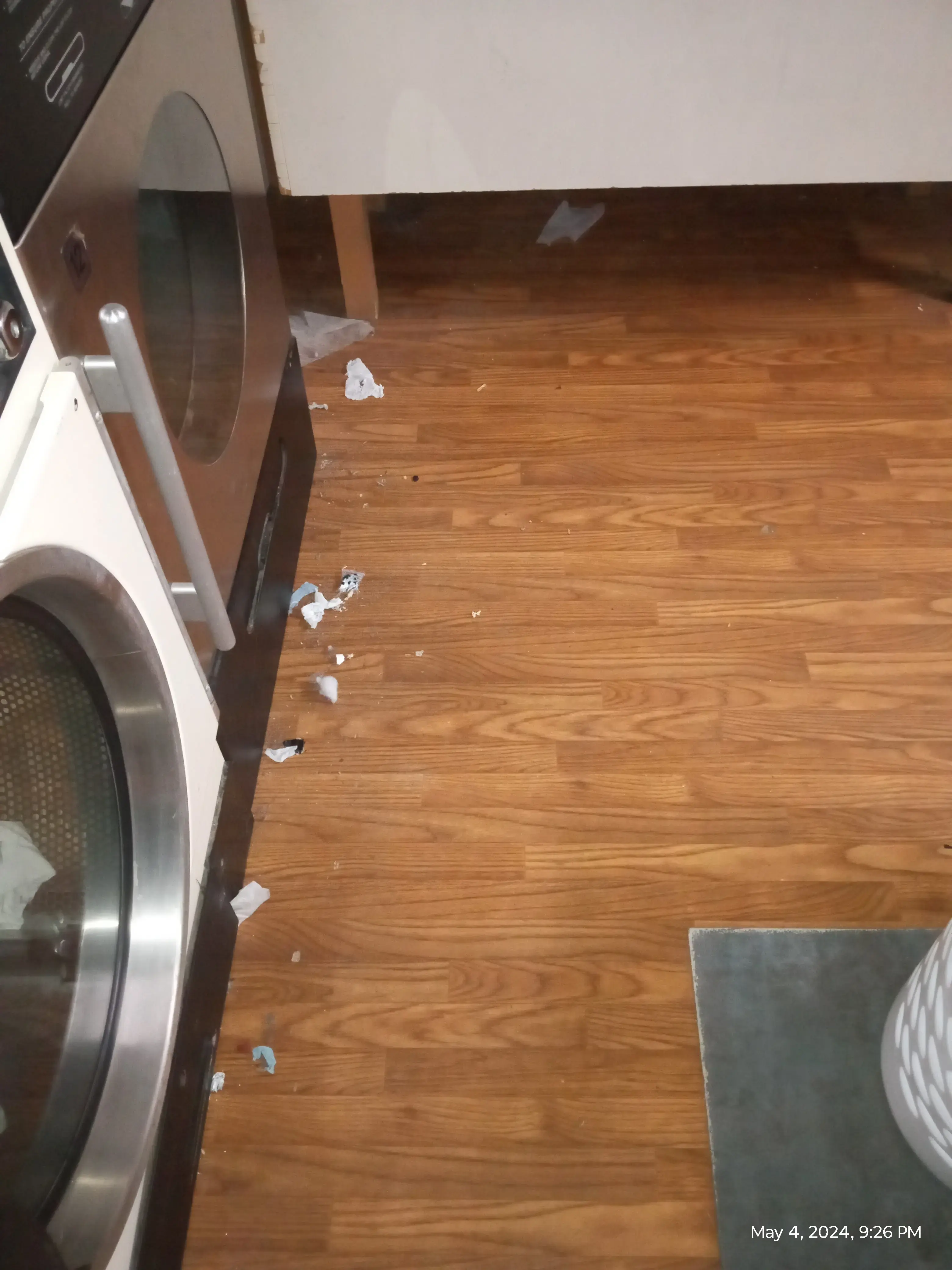 Whistle Stop Laundry Shop thumbnail 7