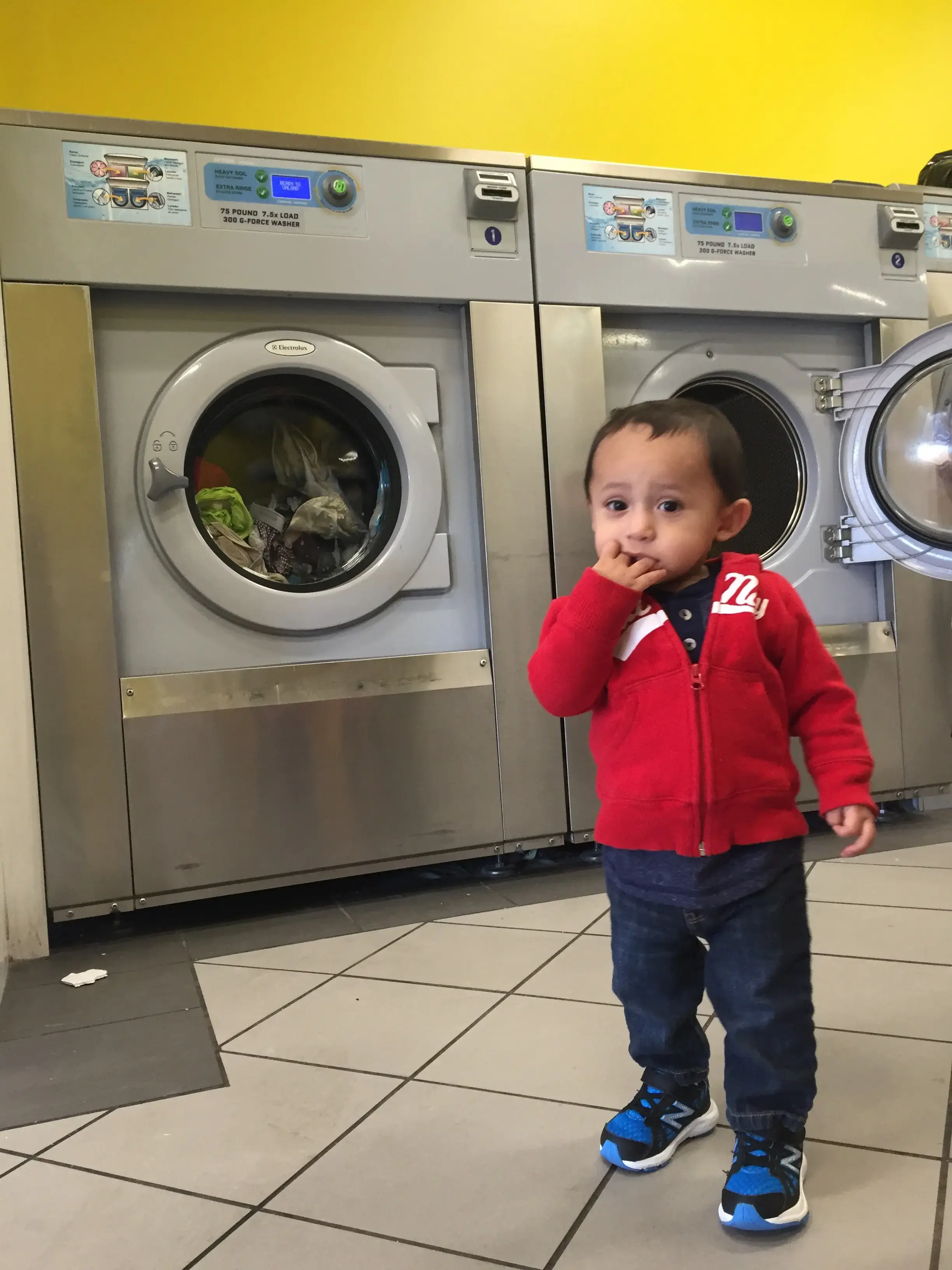 White Street Wash Laundromat & Cleaners thumbnail 4