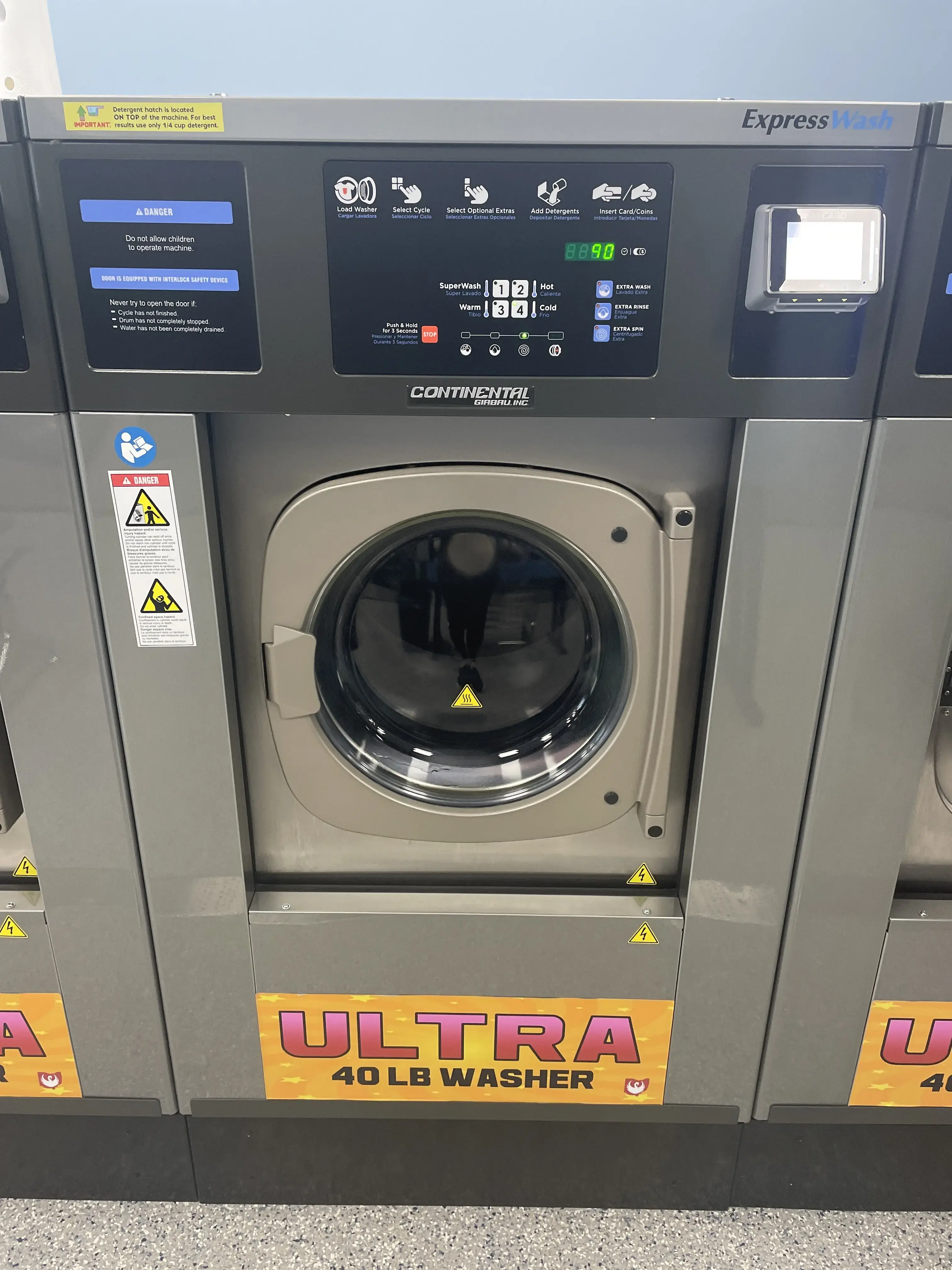 White Swan Laundromat thumbnail 20