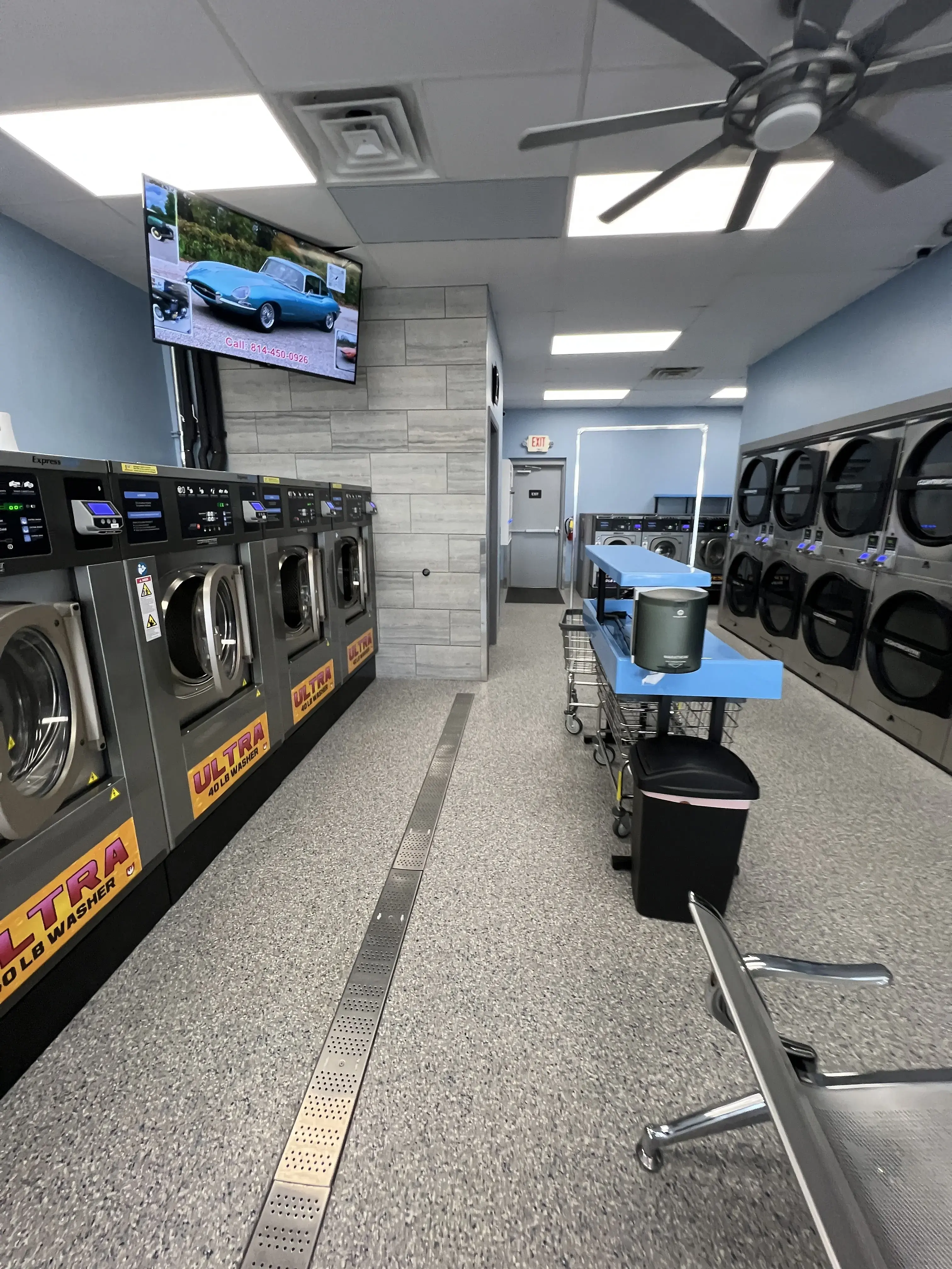 White Swan Laundromat thumbnail 17