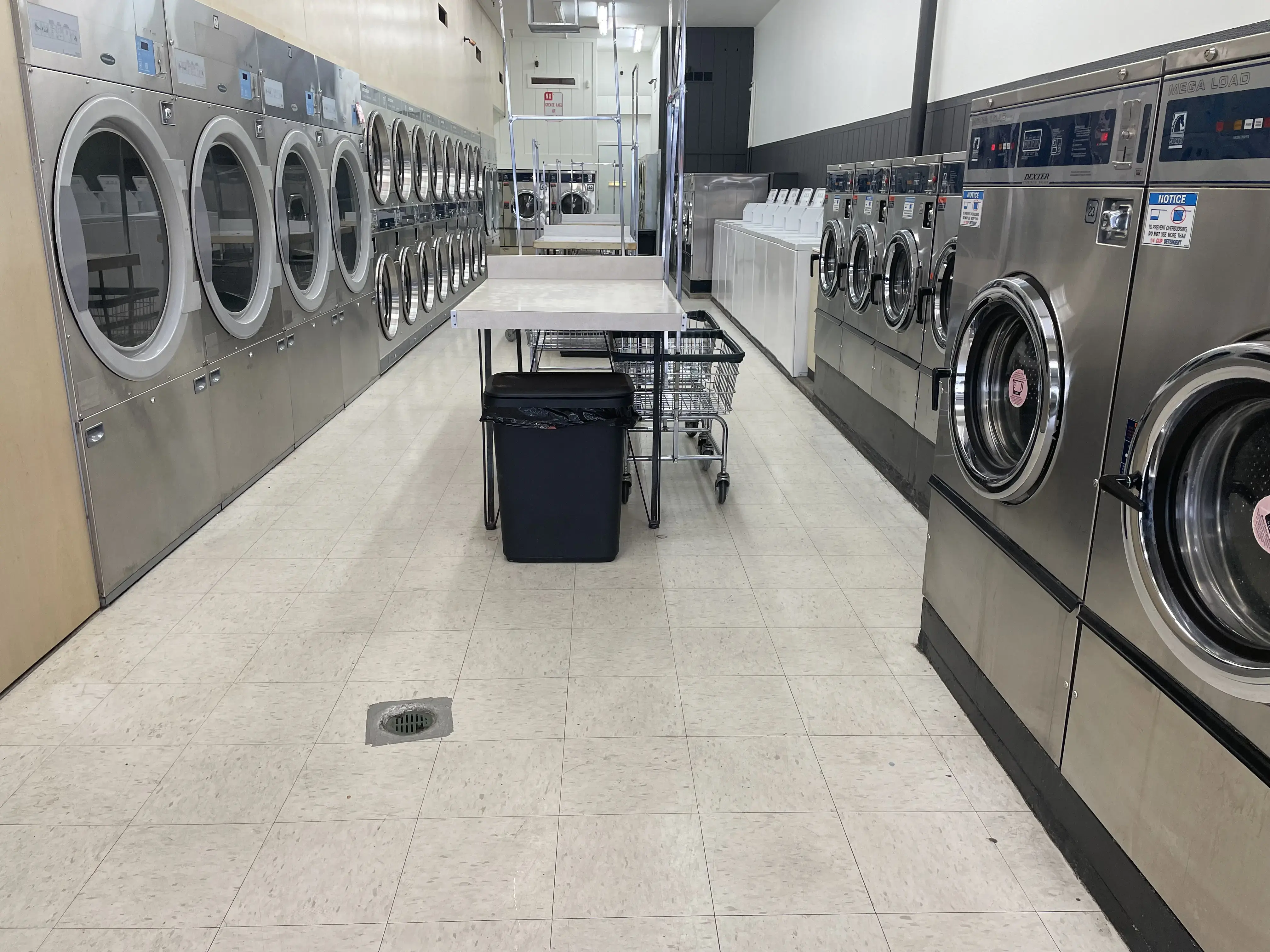 White Water Laundry thumbnail 20