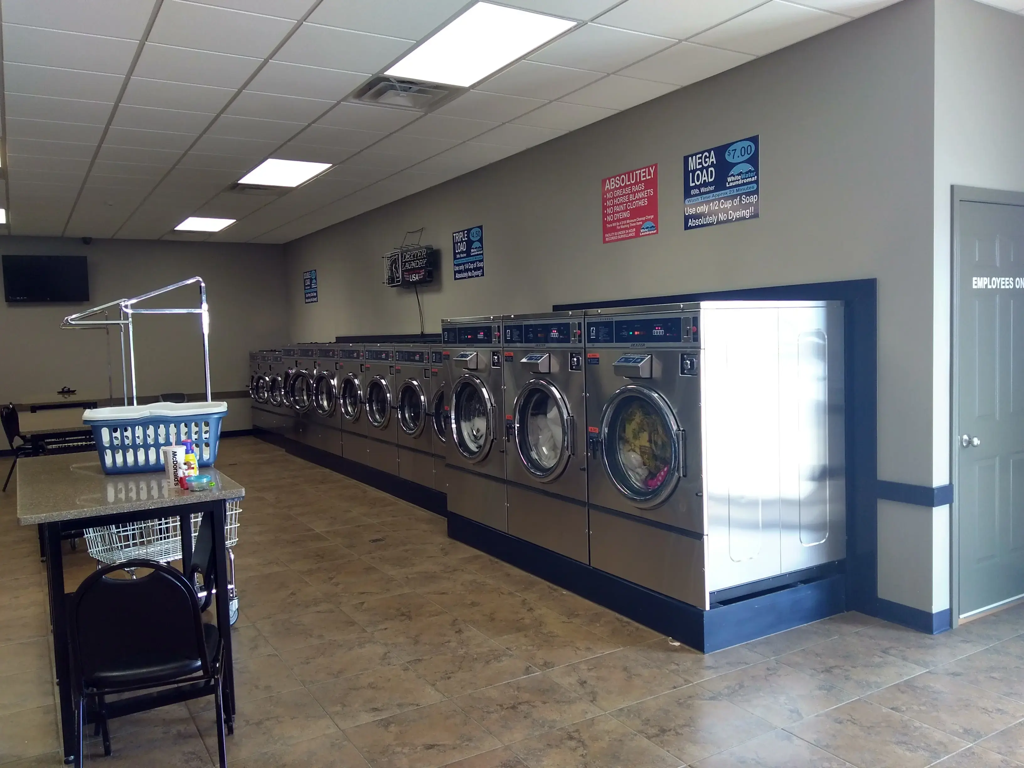 Whitewater Laundromat thumbnail 9