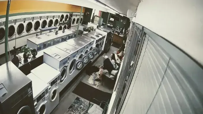 Wife Savor Laundromat, Wash and Fold, Online Pickup and Delivery Service Order, & Comfoter Cleaning location