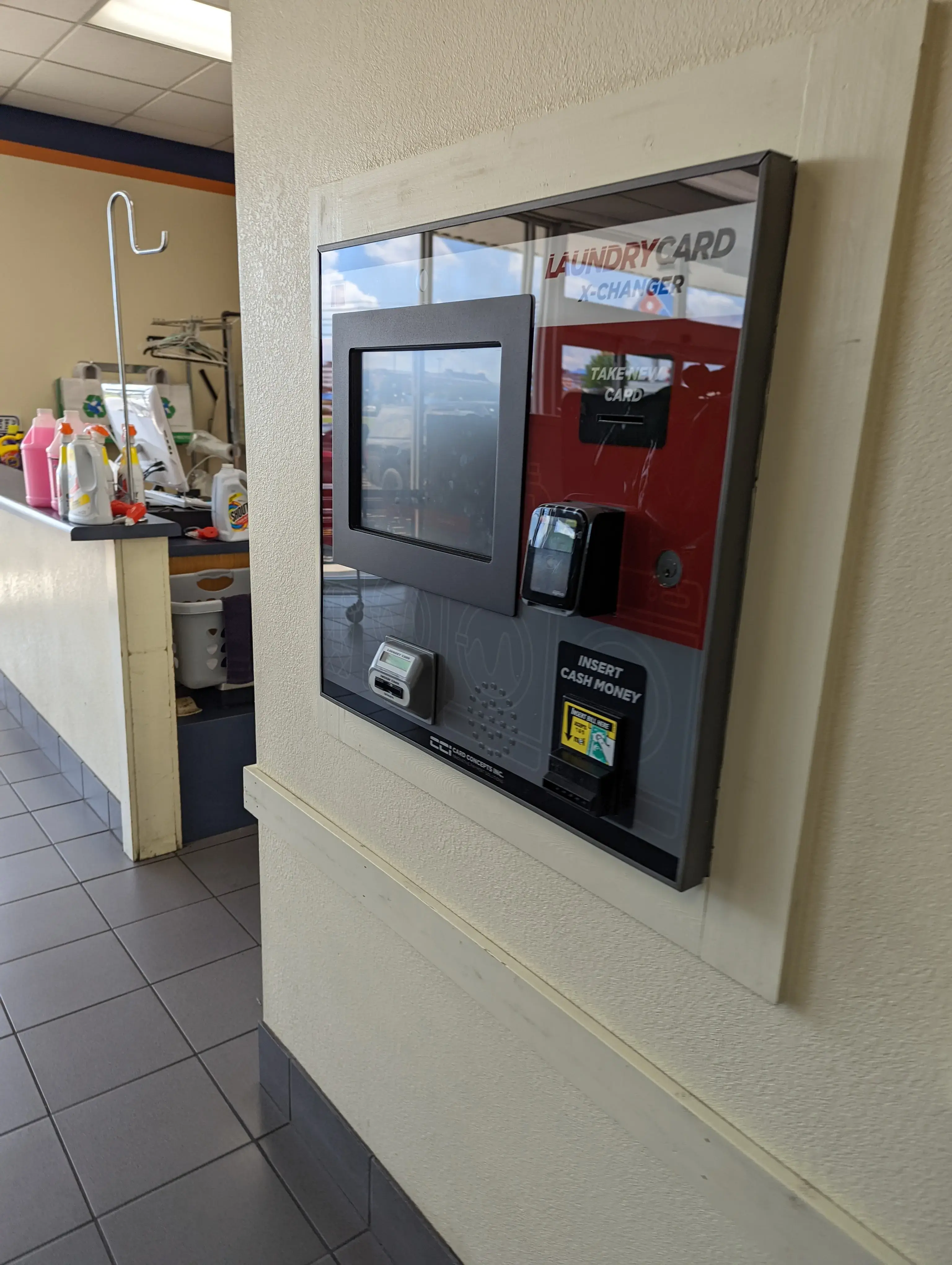 Willow Avenue Express Laundry Center - Image 13