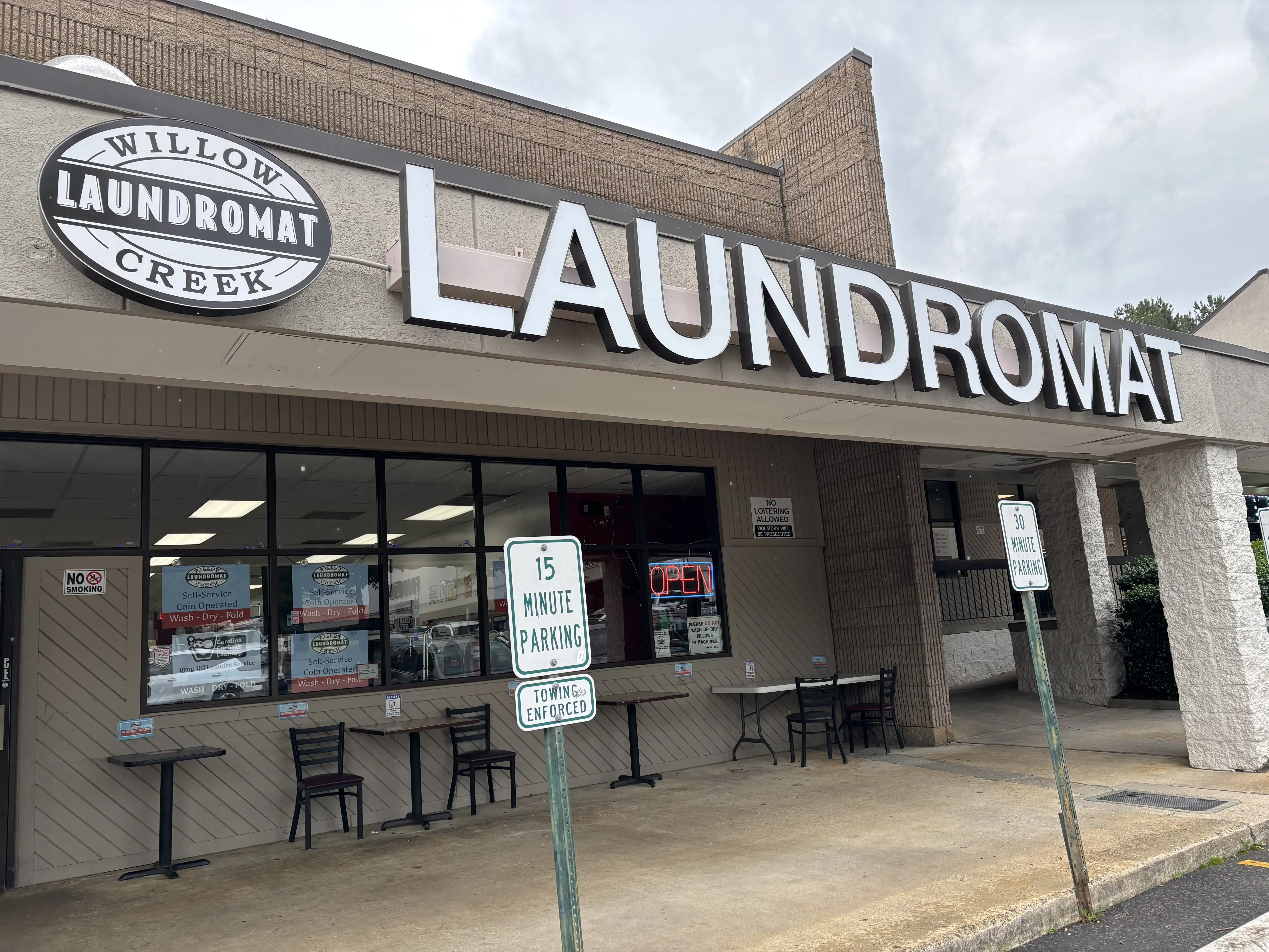 Willow Creek Laundromat thumbnail 3