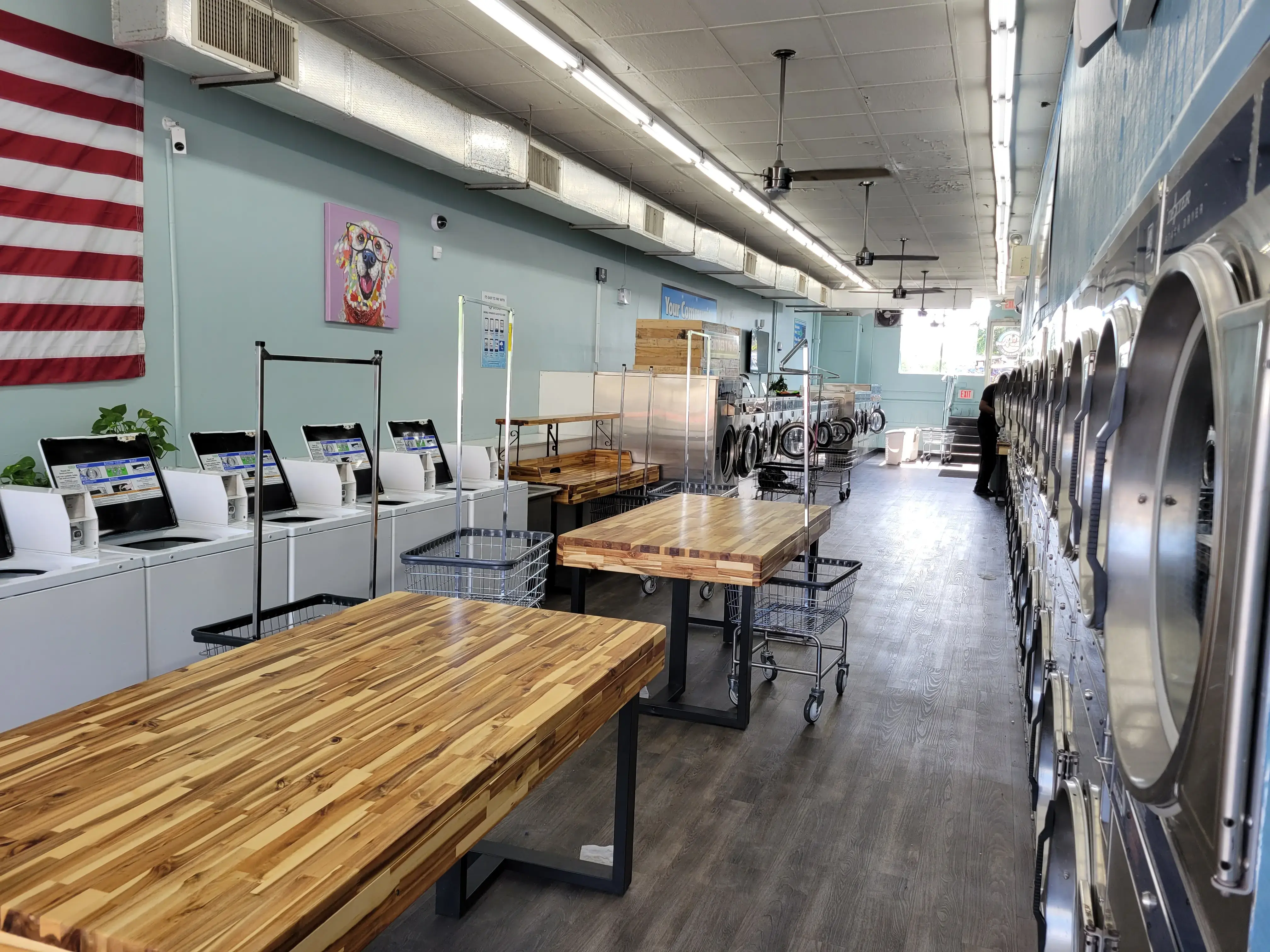 Willow Grove Laundromat - Image 3