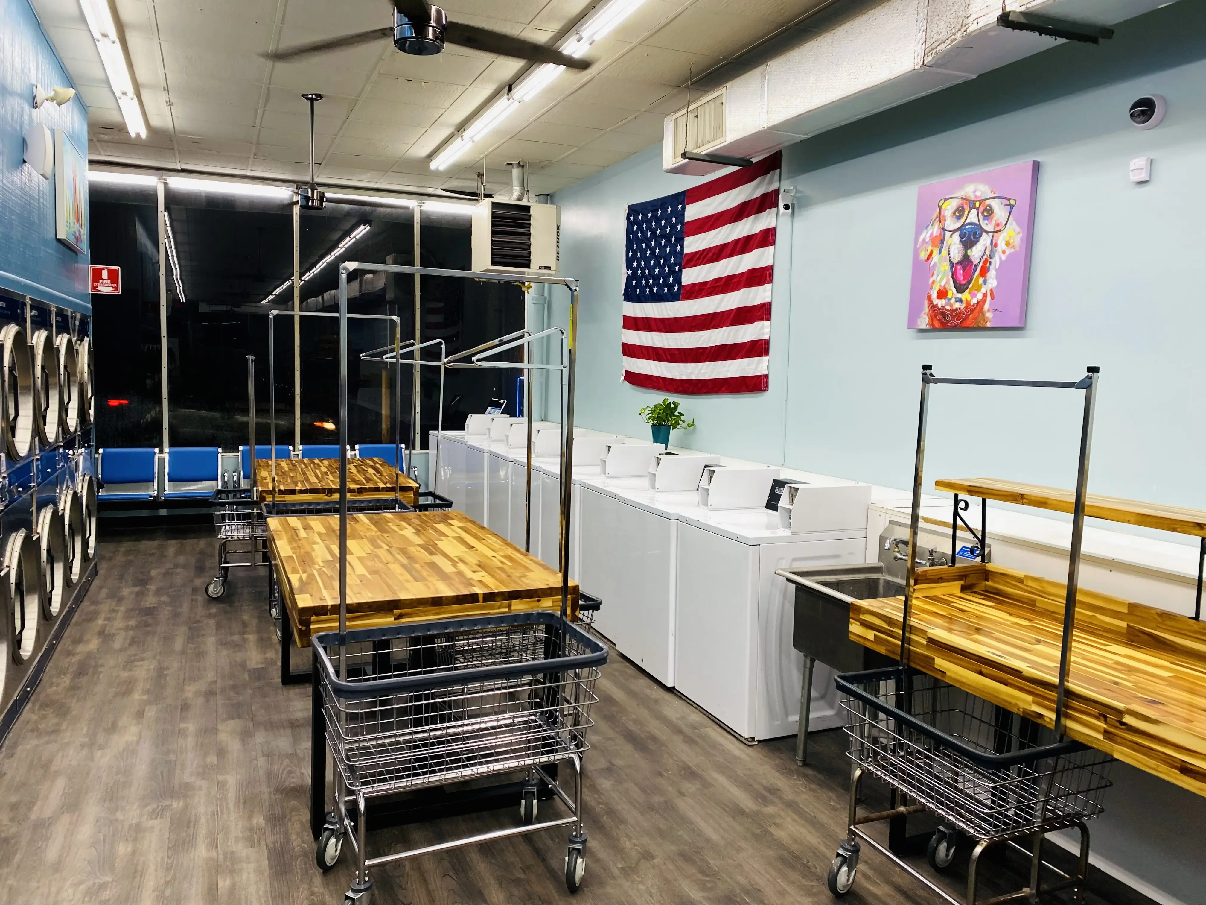 Willow Grove Laundromat thumbnail 9