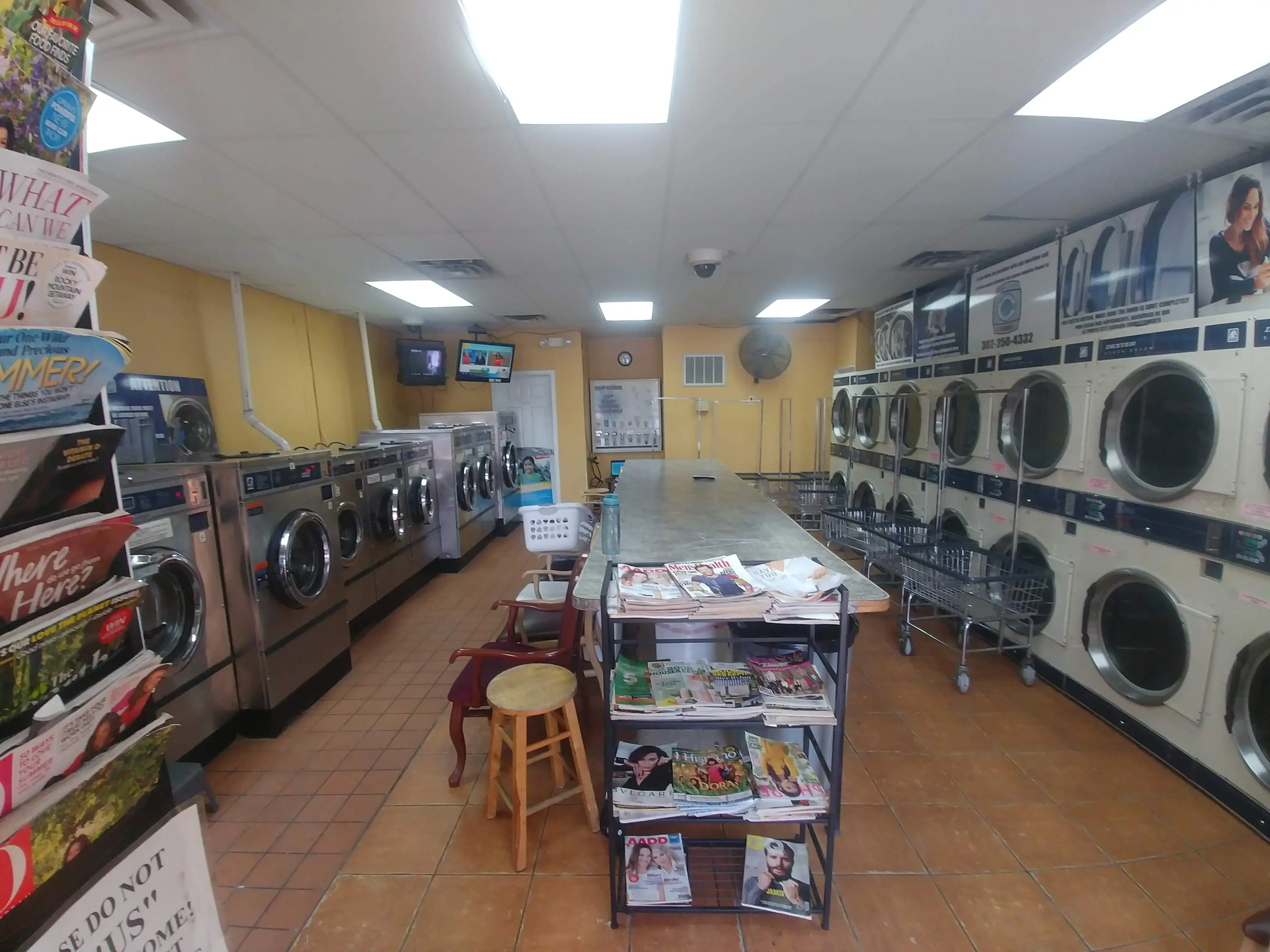 Willow Run Laundromat thumbnail 8