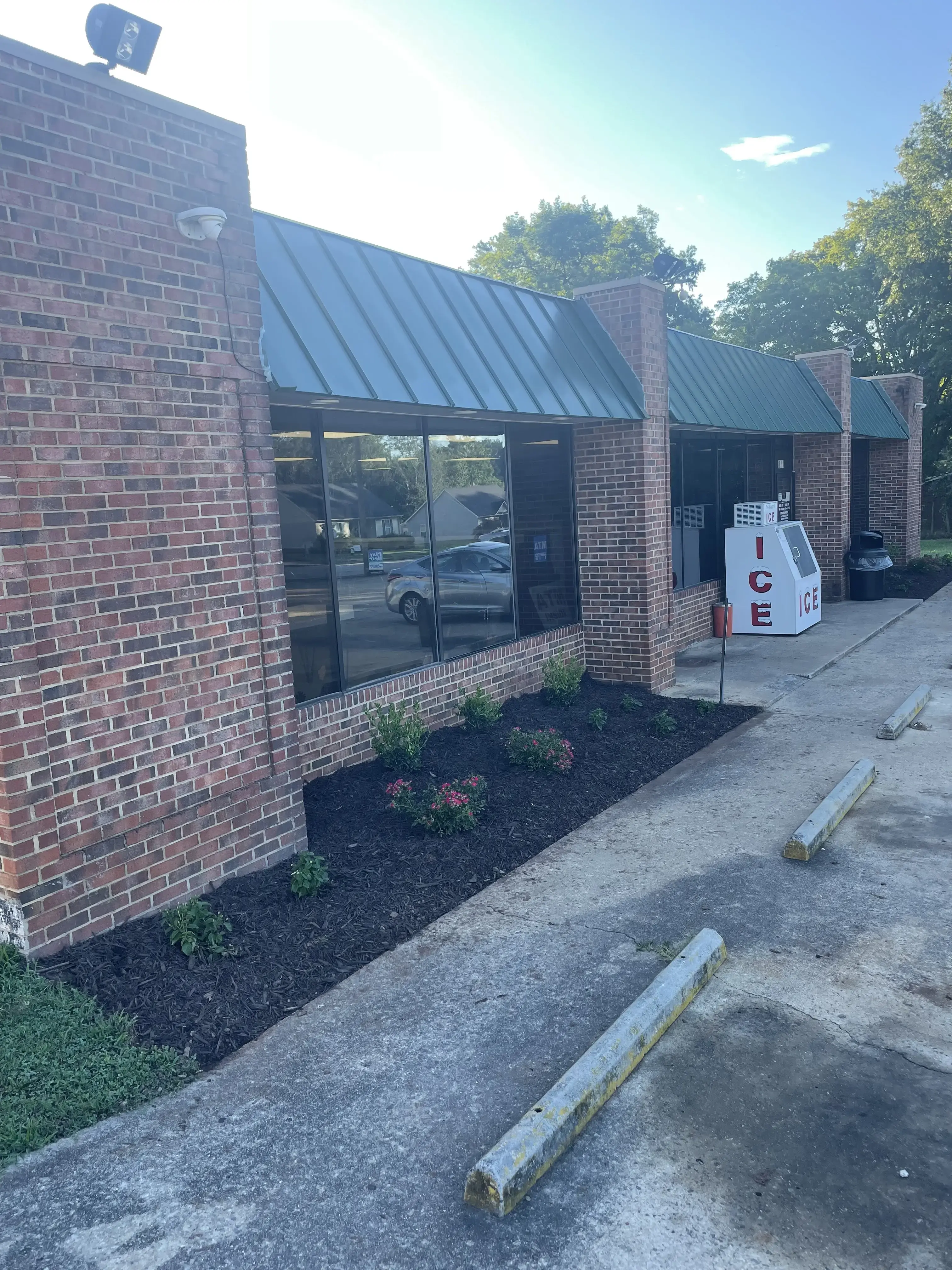 Willowbrook Laundry Services thumbnail 2