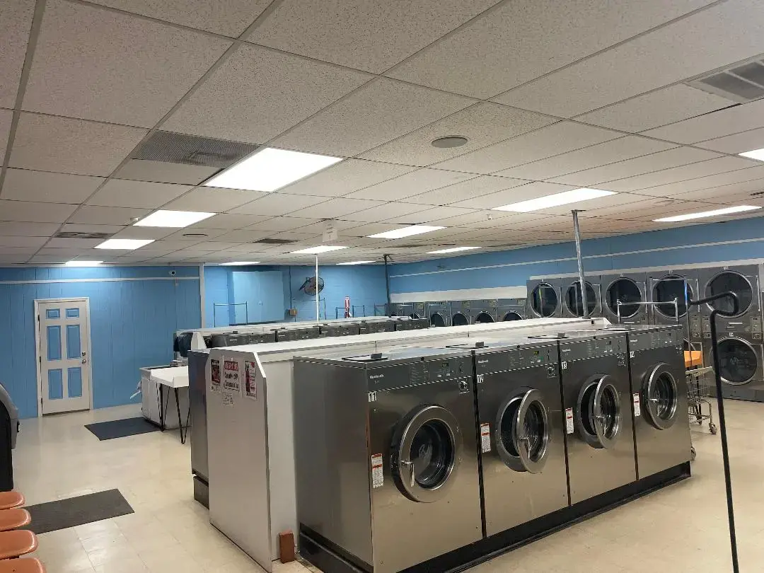 Willowbrook Laundry Services - Image 10