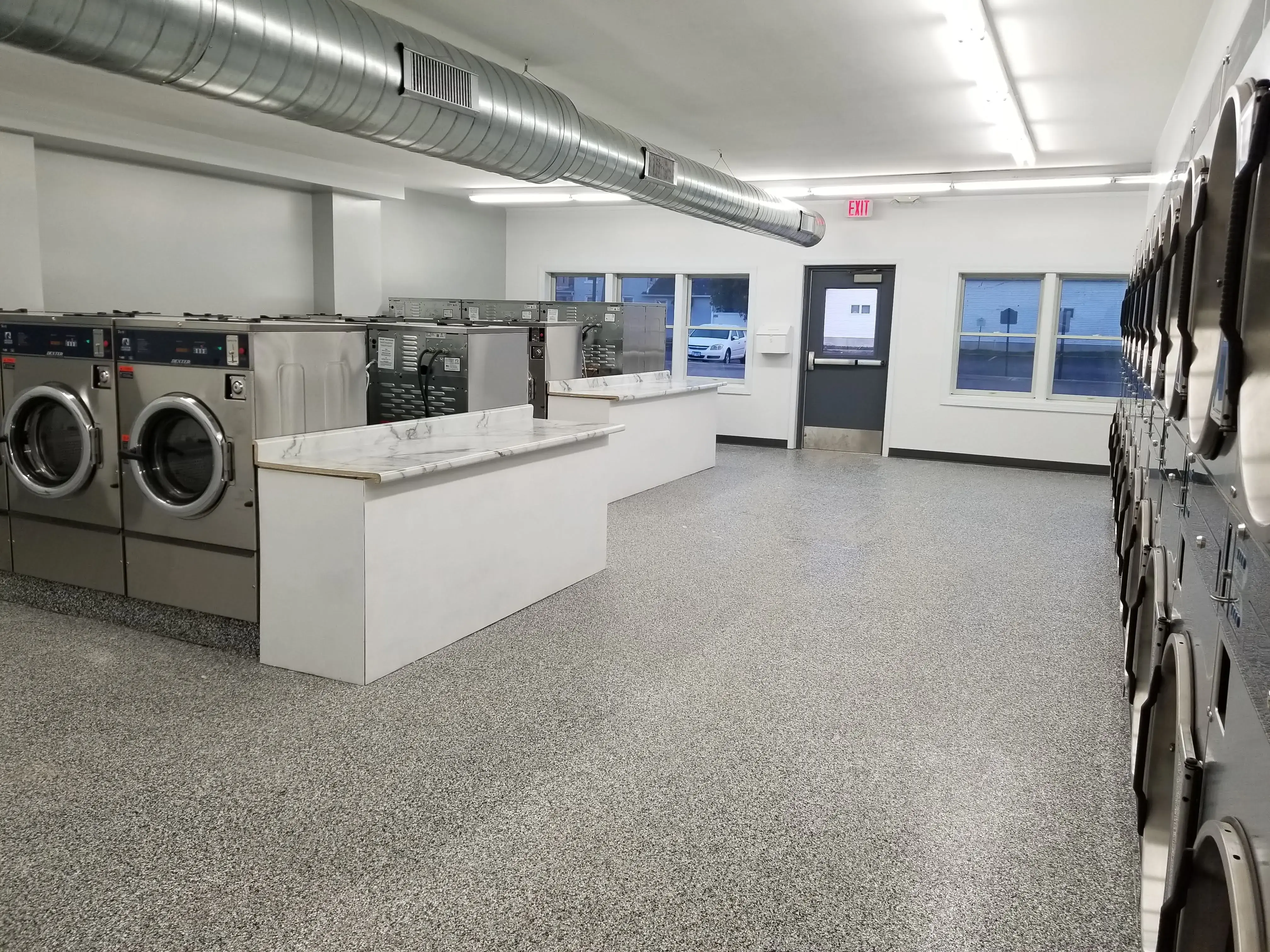 Wilmington Speedwash Laundromat - Image 2