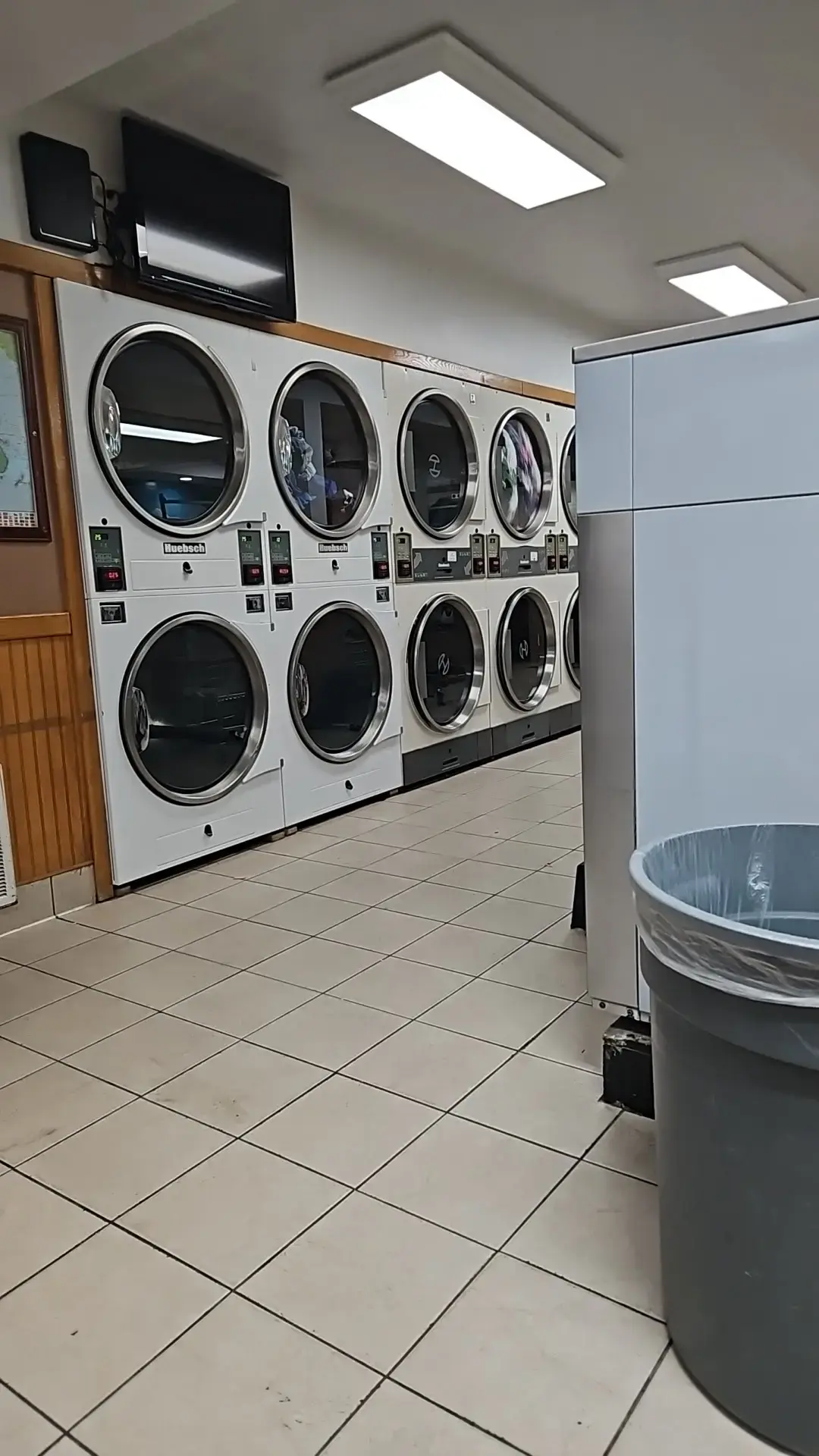 Wilson Street Wash - Image 11