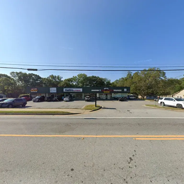Winder Coin Laundromat - Image 9