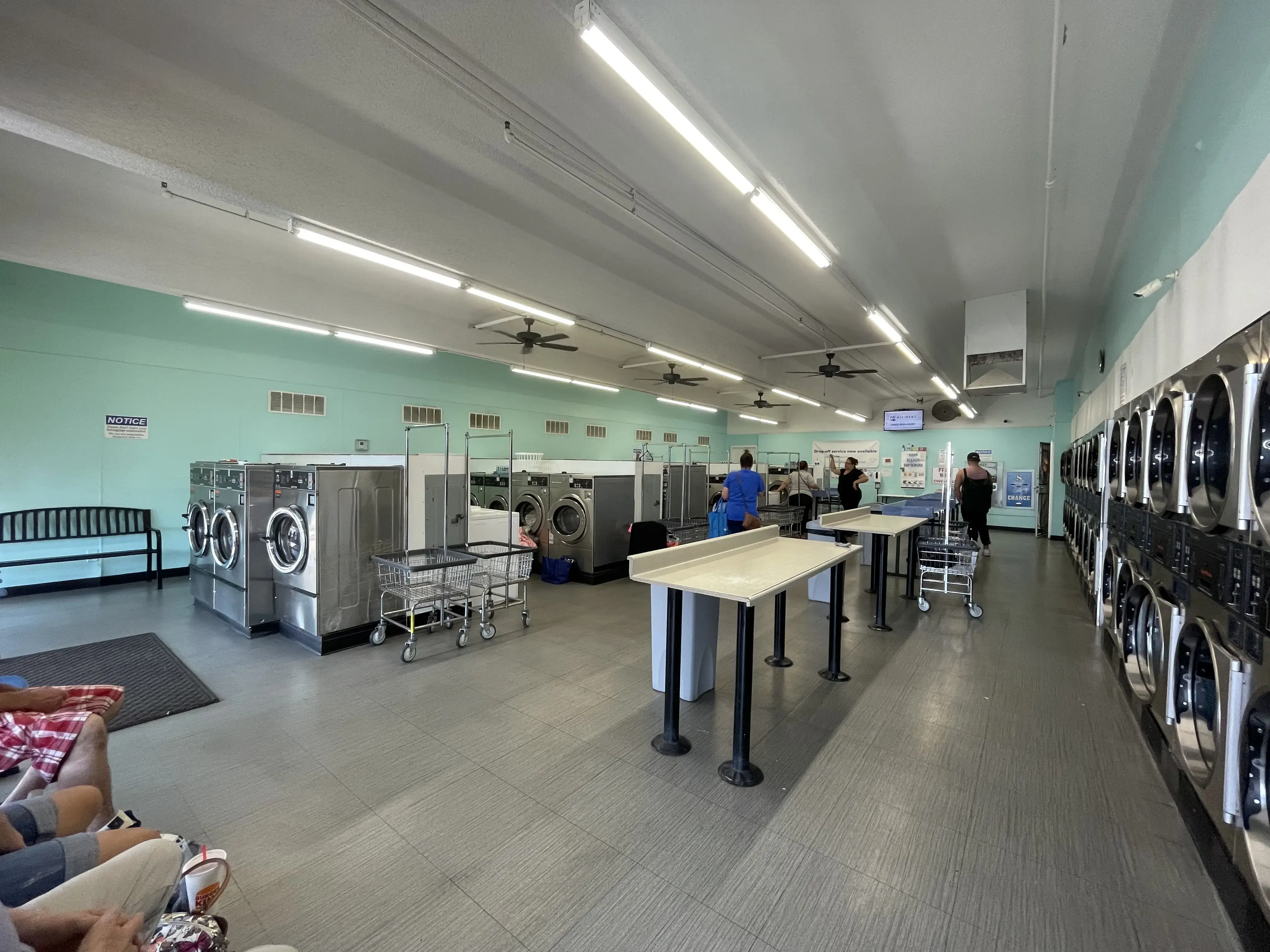 Wingfoot Laundromat - Image 4